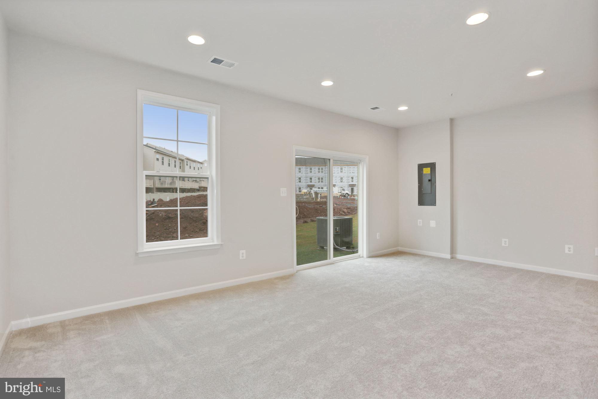 JEFFERSON PLACE - Residential Lease