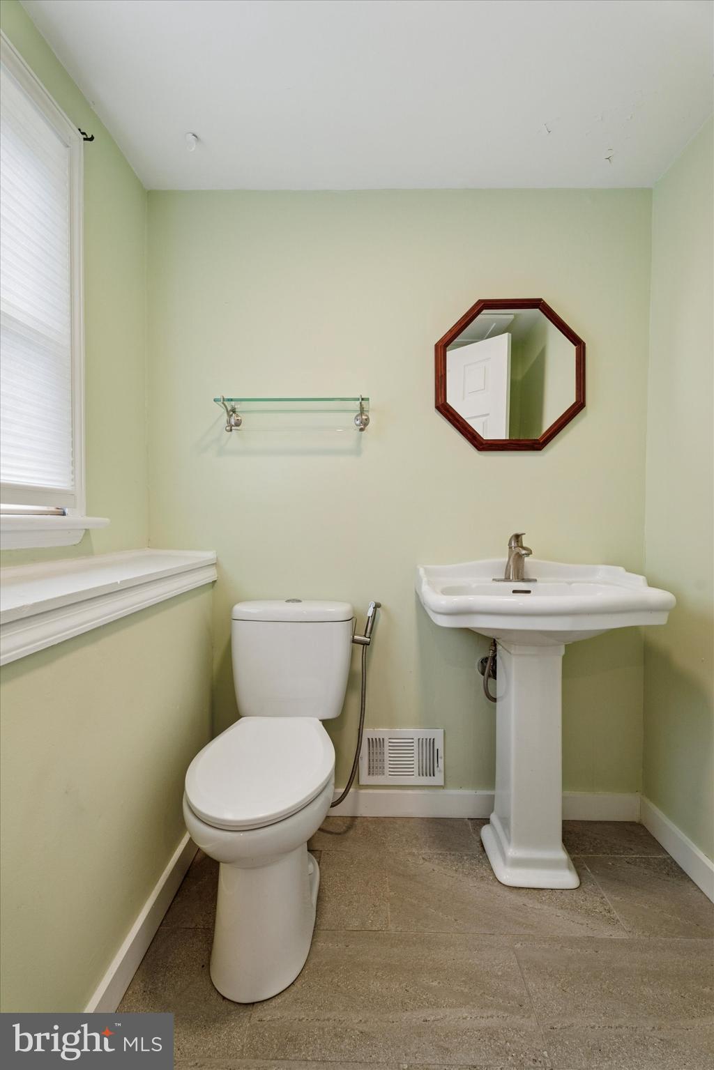 GLENSIDE - Residential