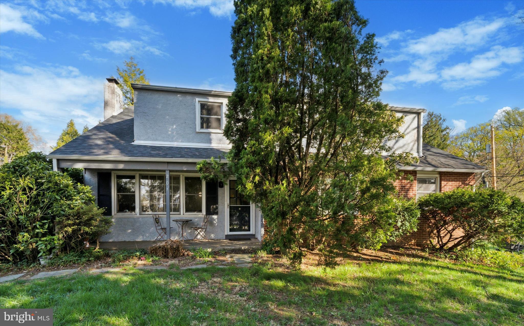 GLENSIDE - Residential