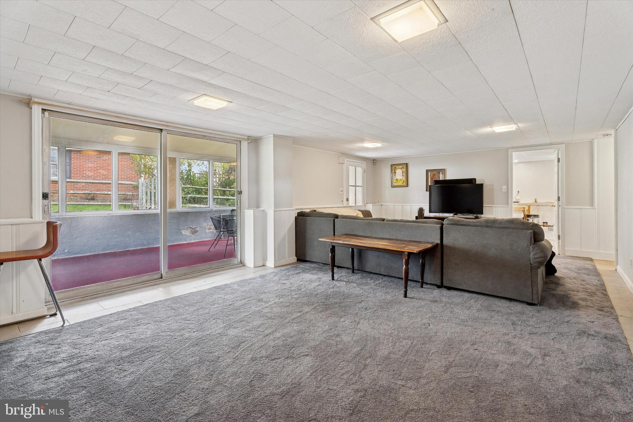 GLENSIDE - Residential