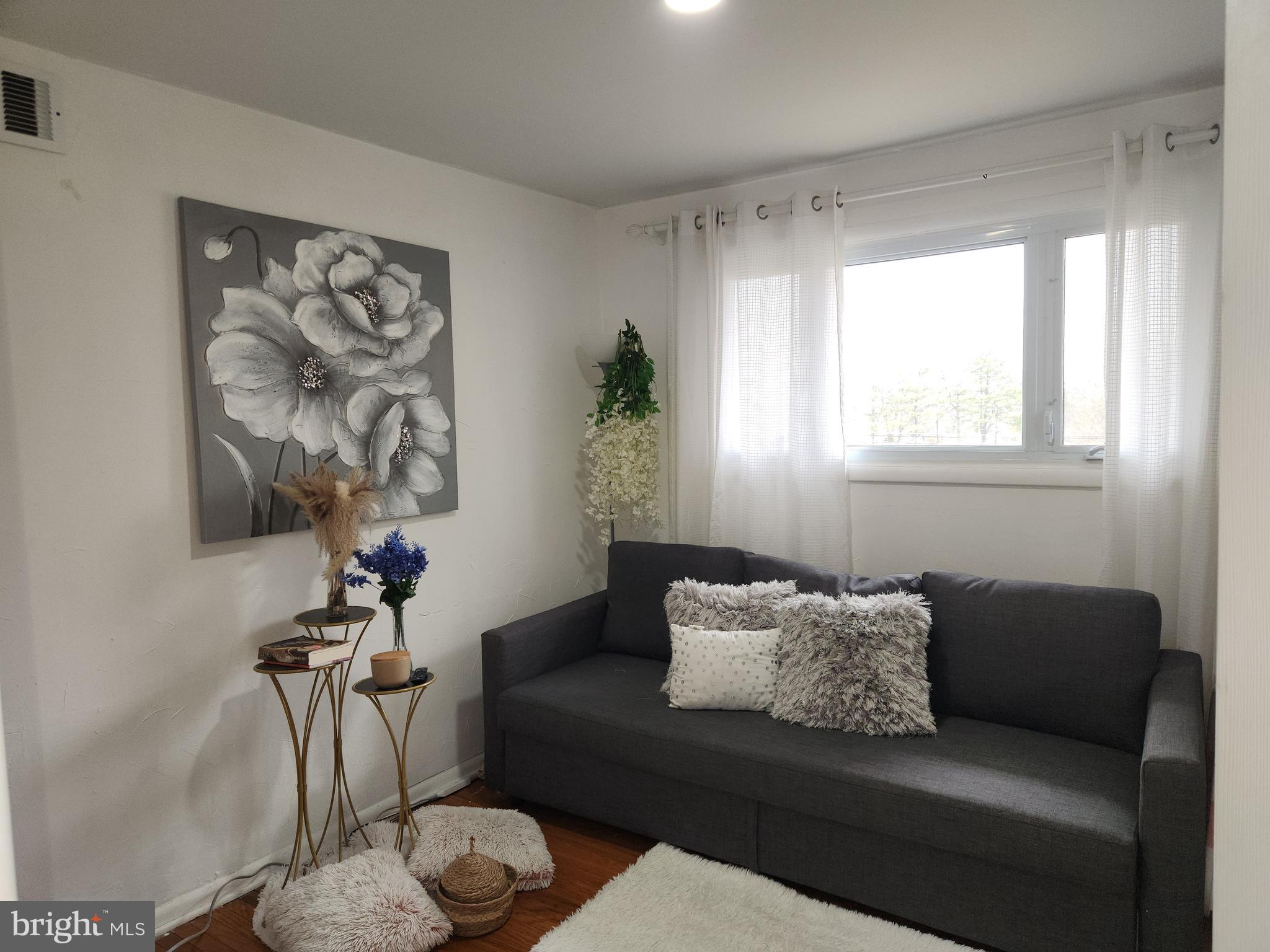 NORRITON WEST - Residential