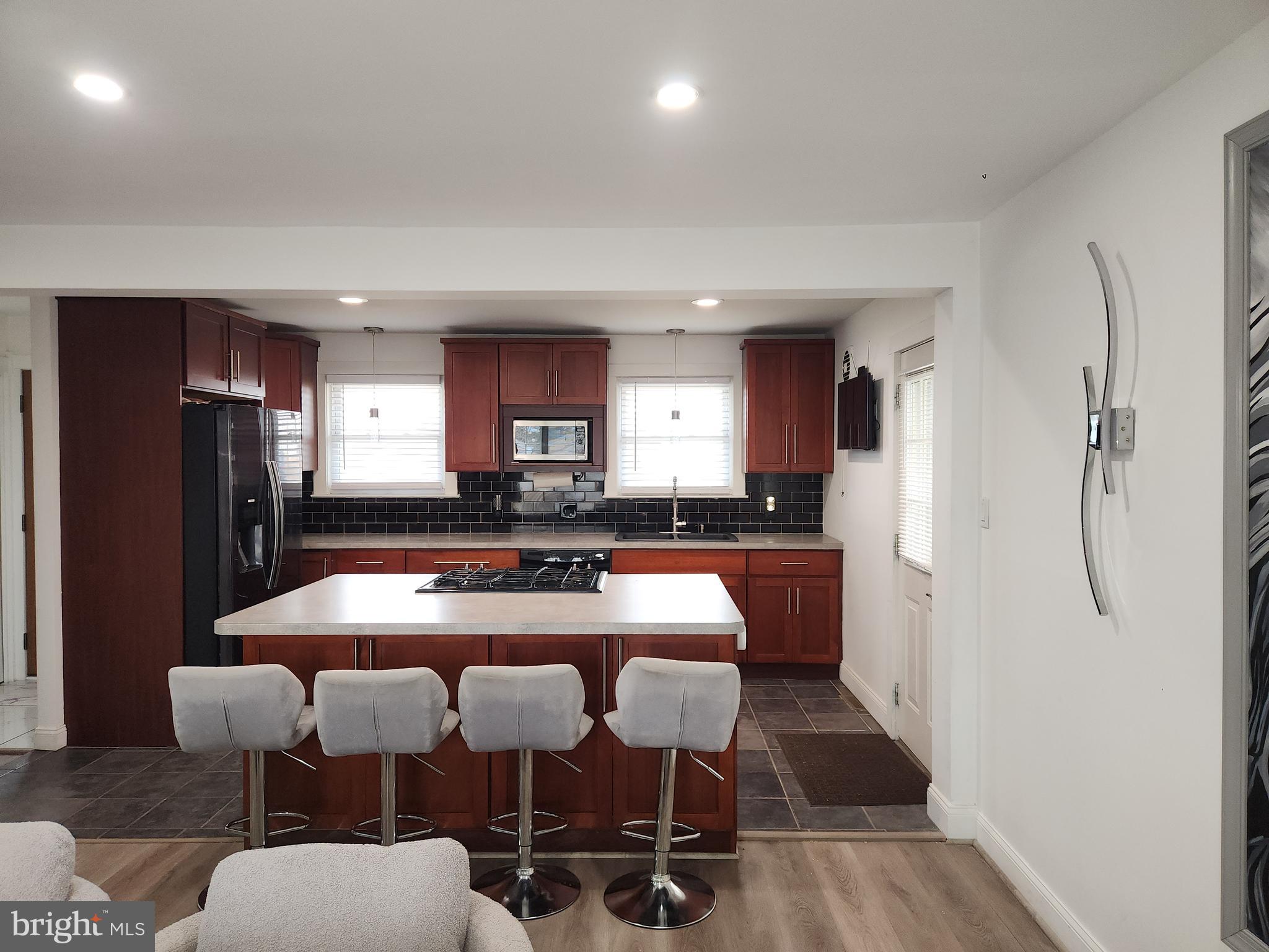 NORRITON WEST - Residential