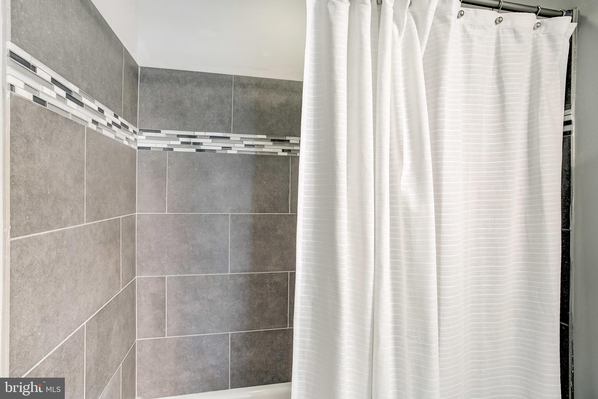 HAMILTON HEIGHTS - Residential