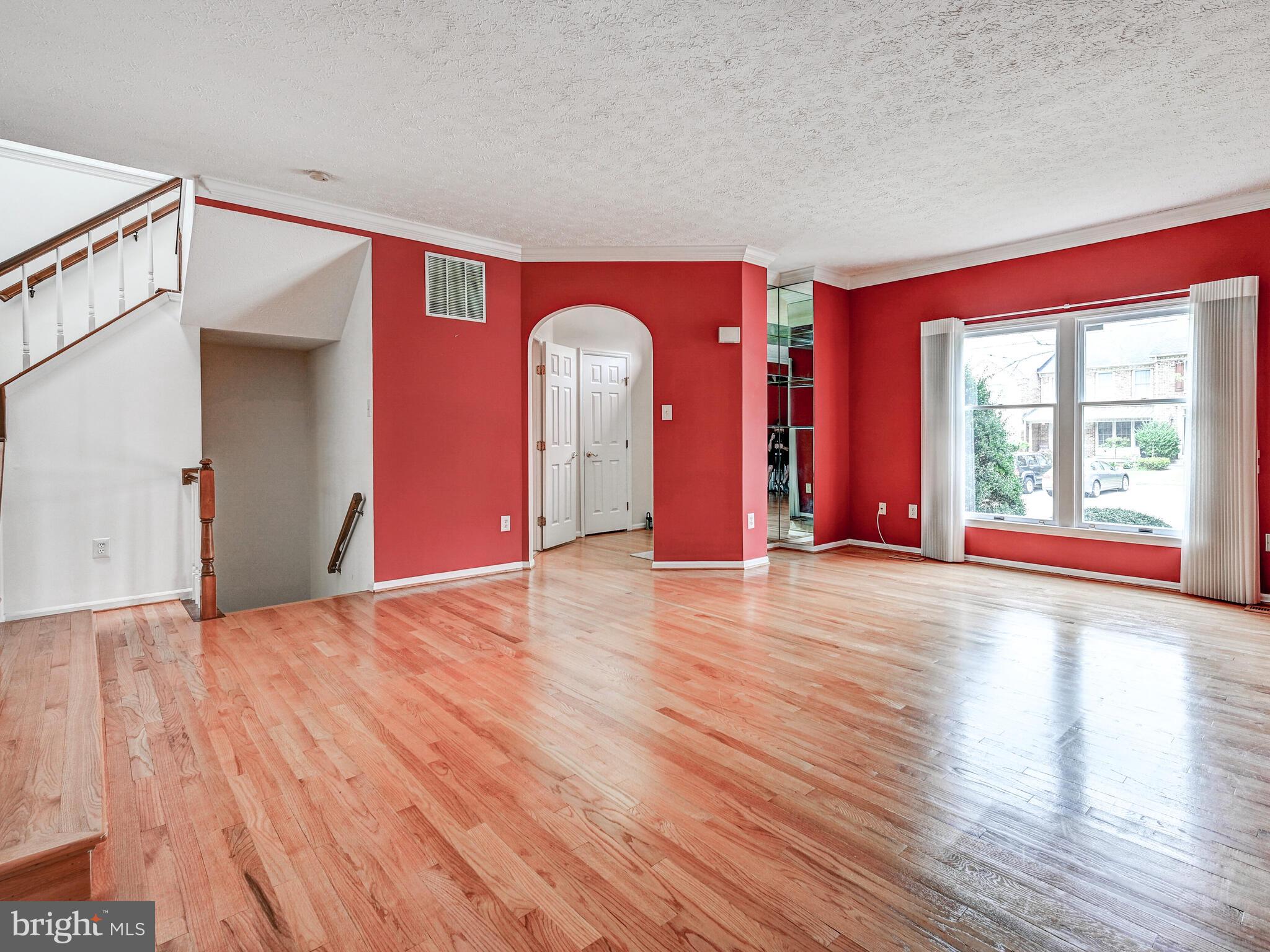 GREENSPRING EAST - Residential