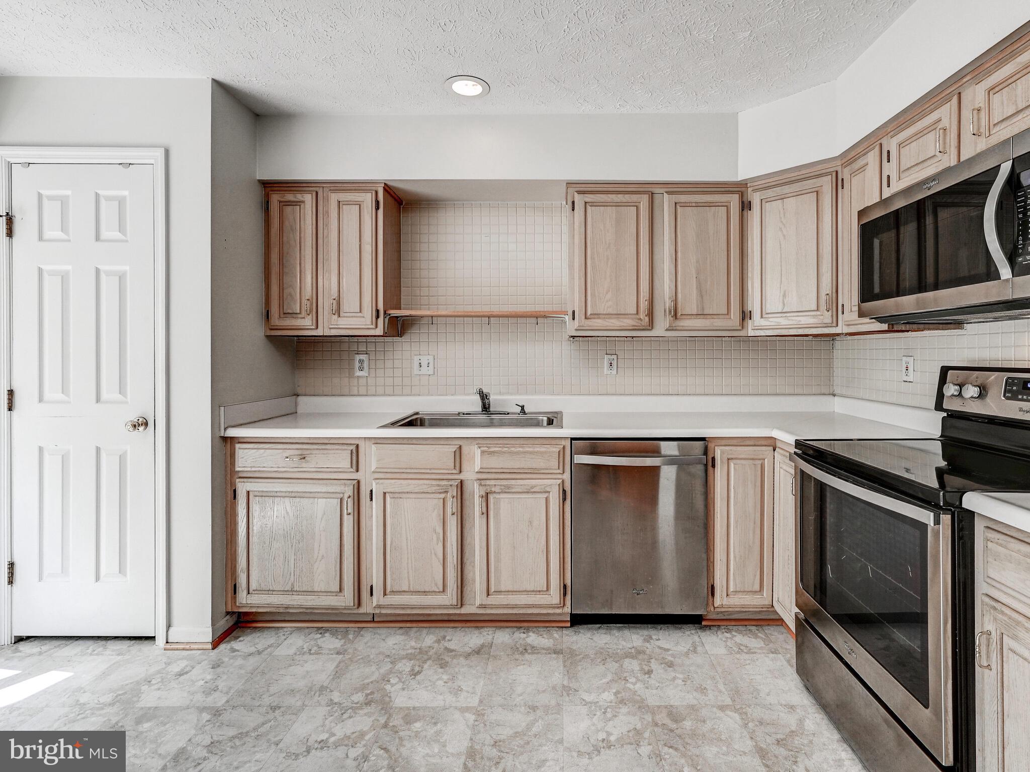 GREENSPRING EAST - Residential