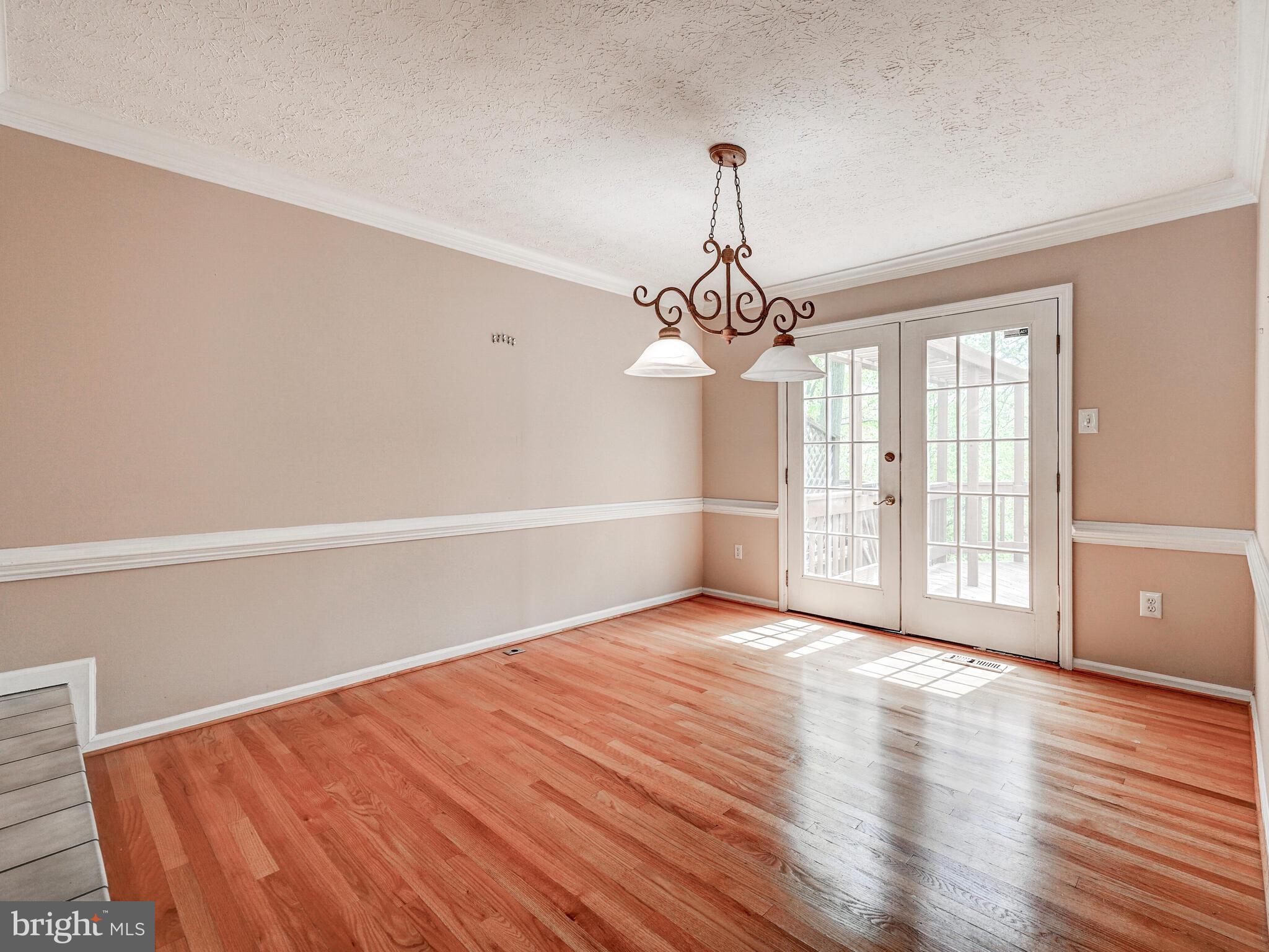 GREENSPRING EAST - Residential