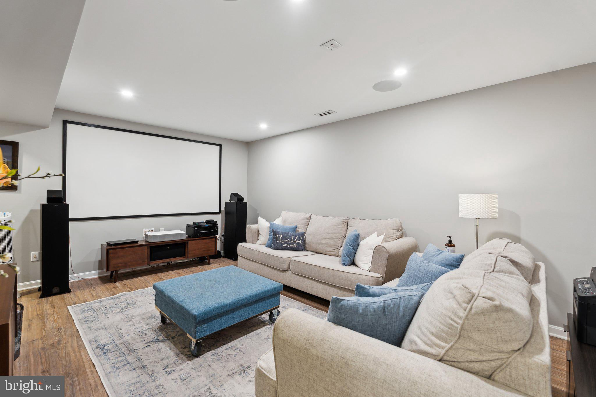 MEADOWS AT MORRIS FARM - Residential