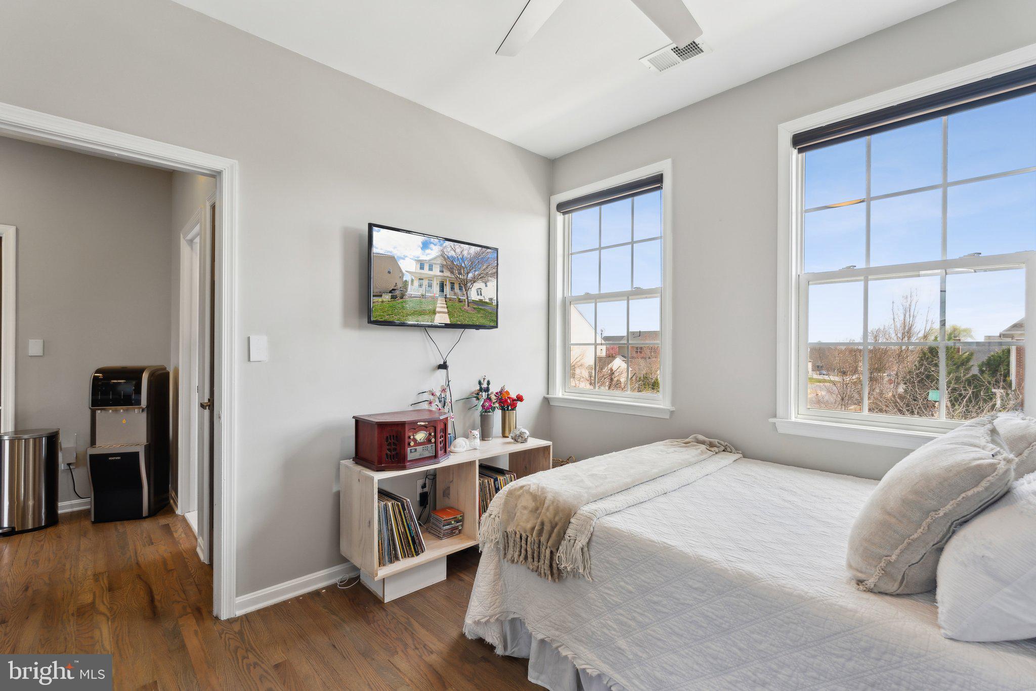 MEADOWS AT MORRIS FARM - Residential