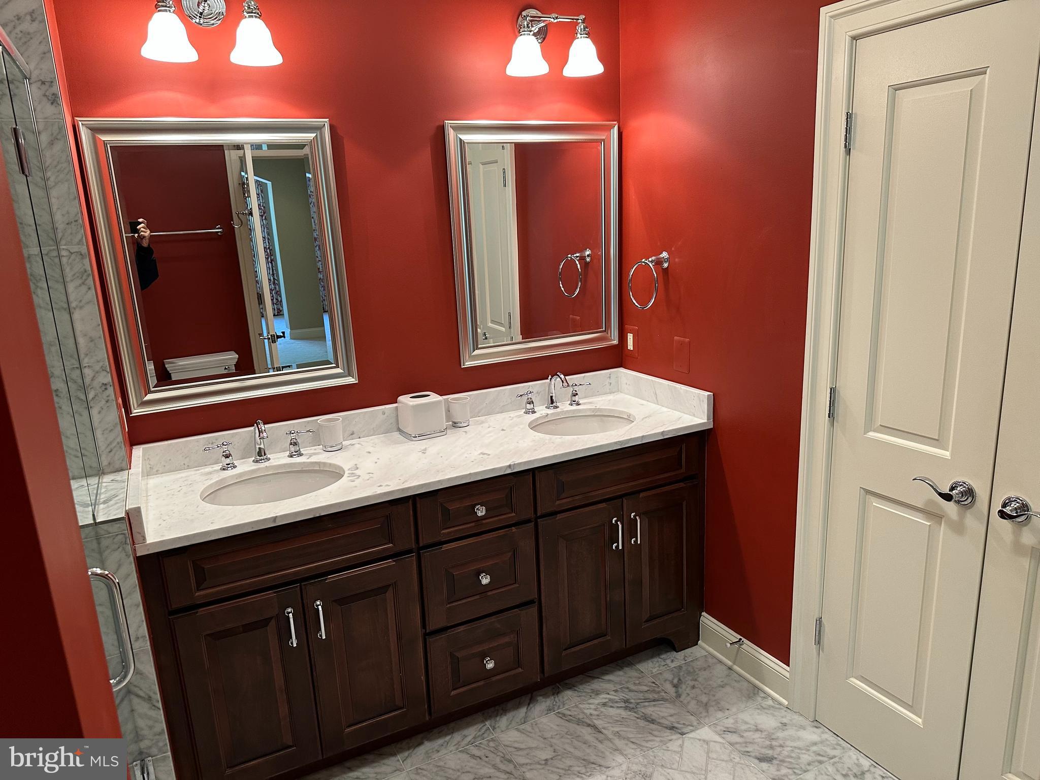 HIGH VIEW AT HUNT VALLEY - Residential