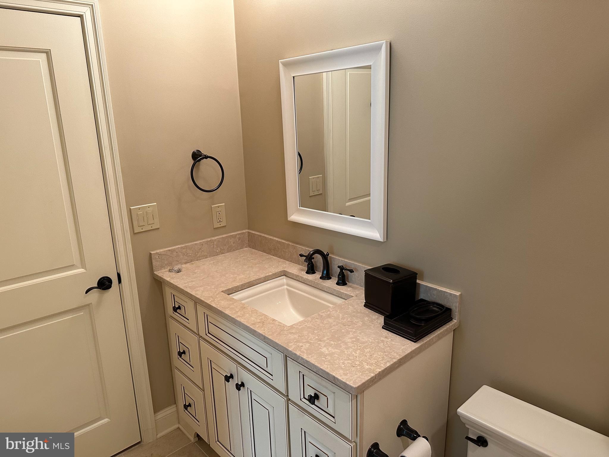 HIGH VIEW AT HUNT VALLEY - Residential