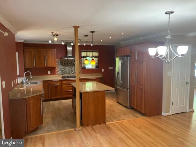 VIENNA WOODS - Residential Lease