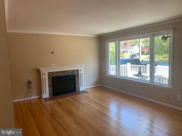 VIENNA WOODS - Residential Lease