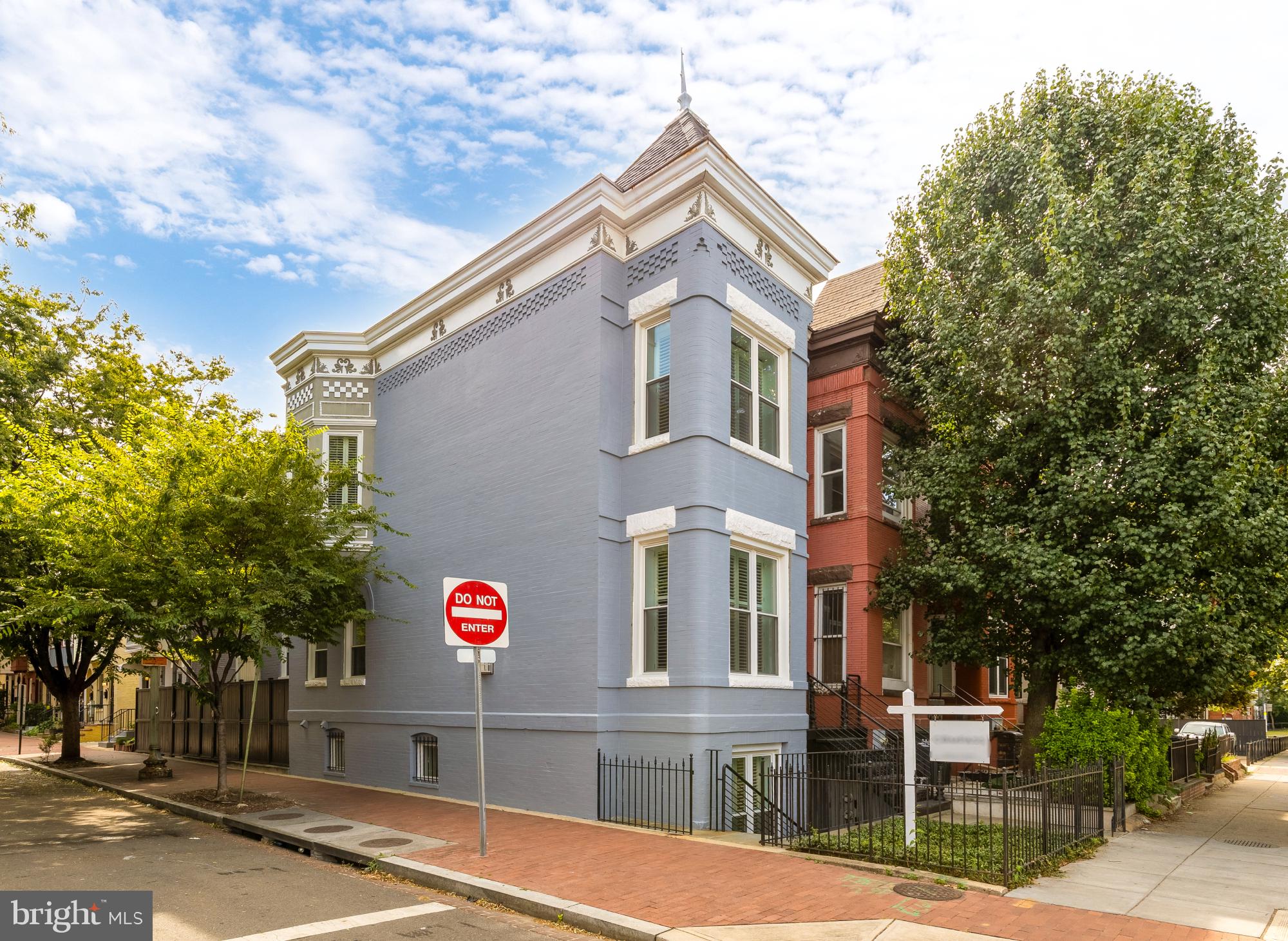 1523 1ST STREET NW
