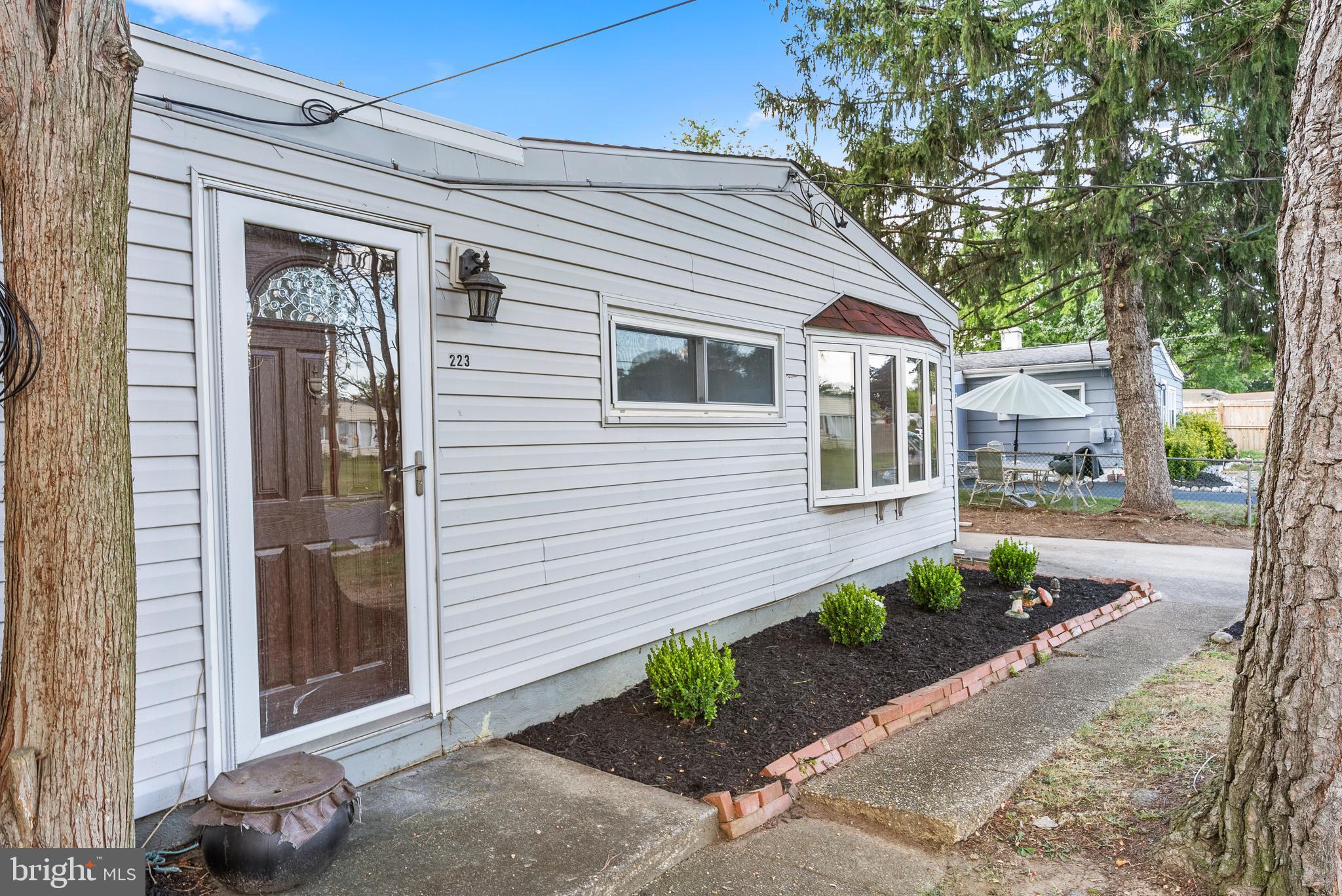 223 RUTH AVENUE