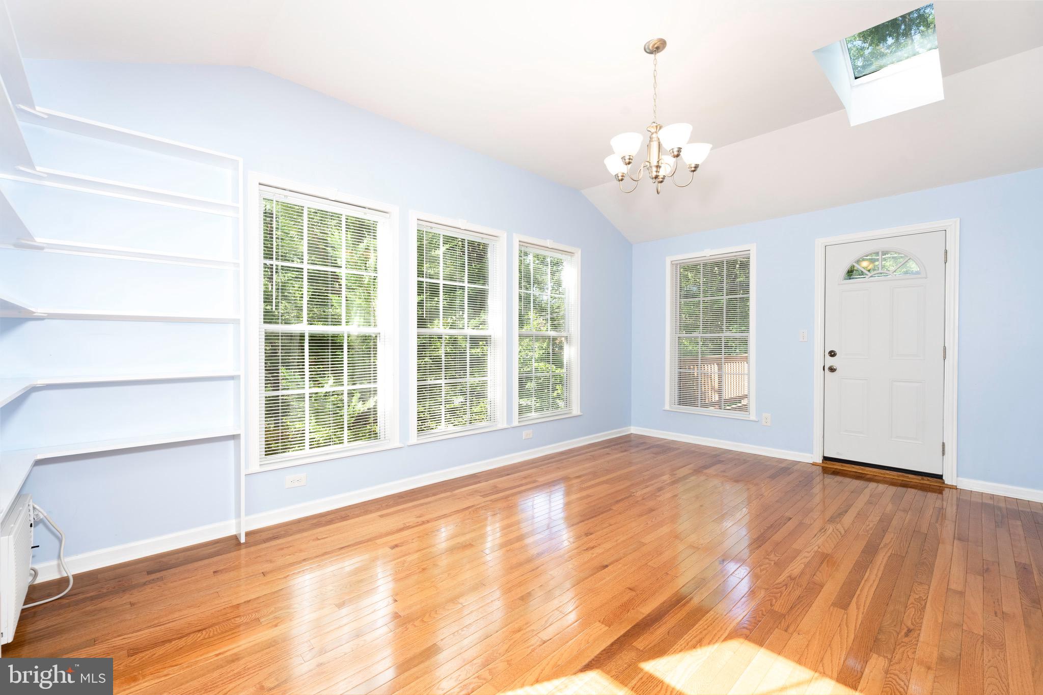 GREEN TREE MANOR - Residential Lease