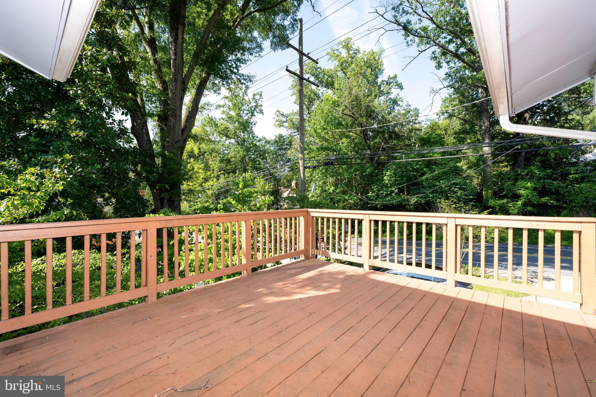 GREEN TREE MANOR - Residential Lease