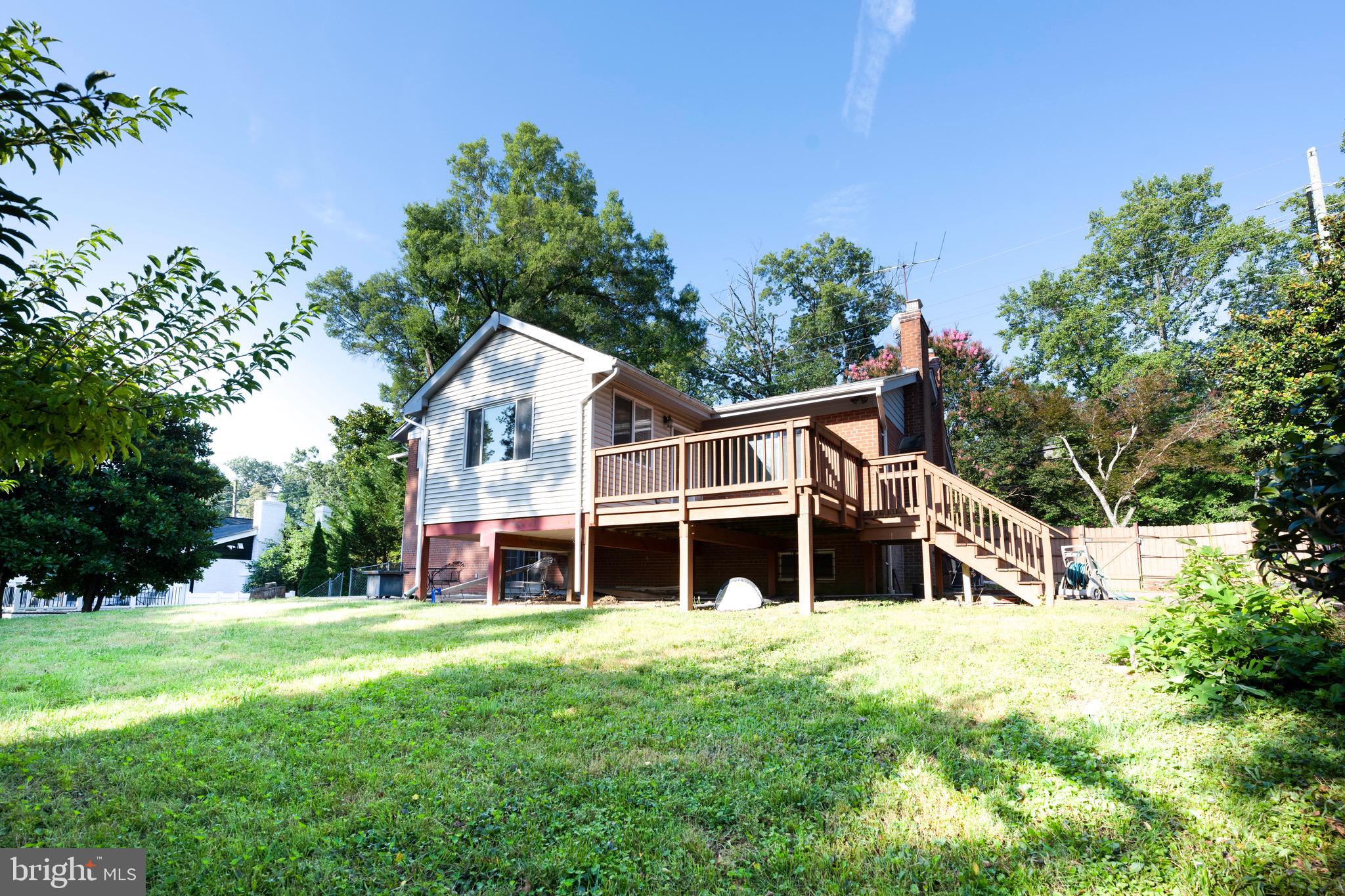 GREEN TREE MANOR - Residential Lease