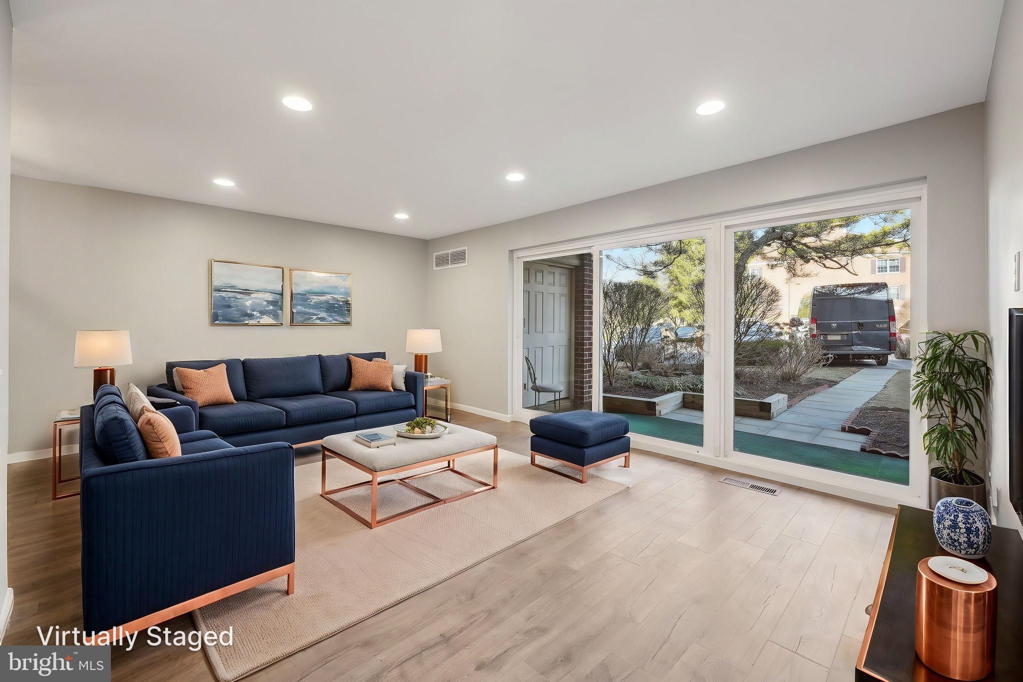 GLENHARDIE CONDOS - Residential