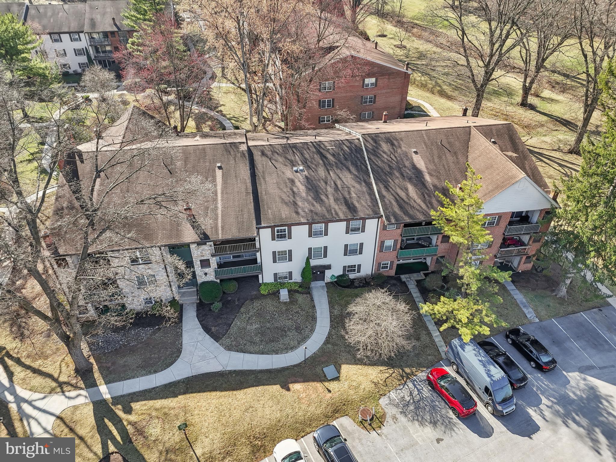 GLENHARDIE CONDOS - Residential