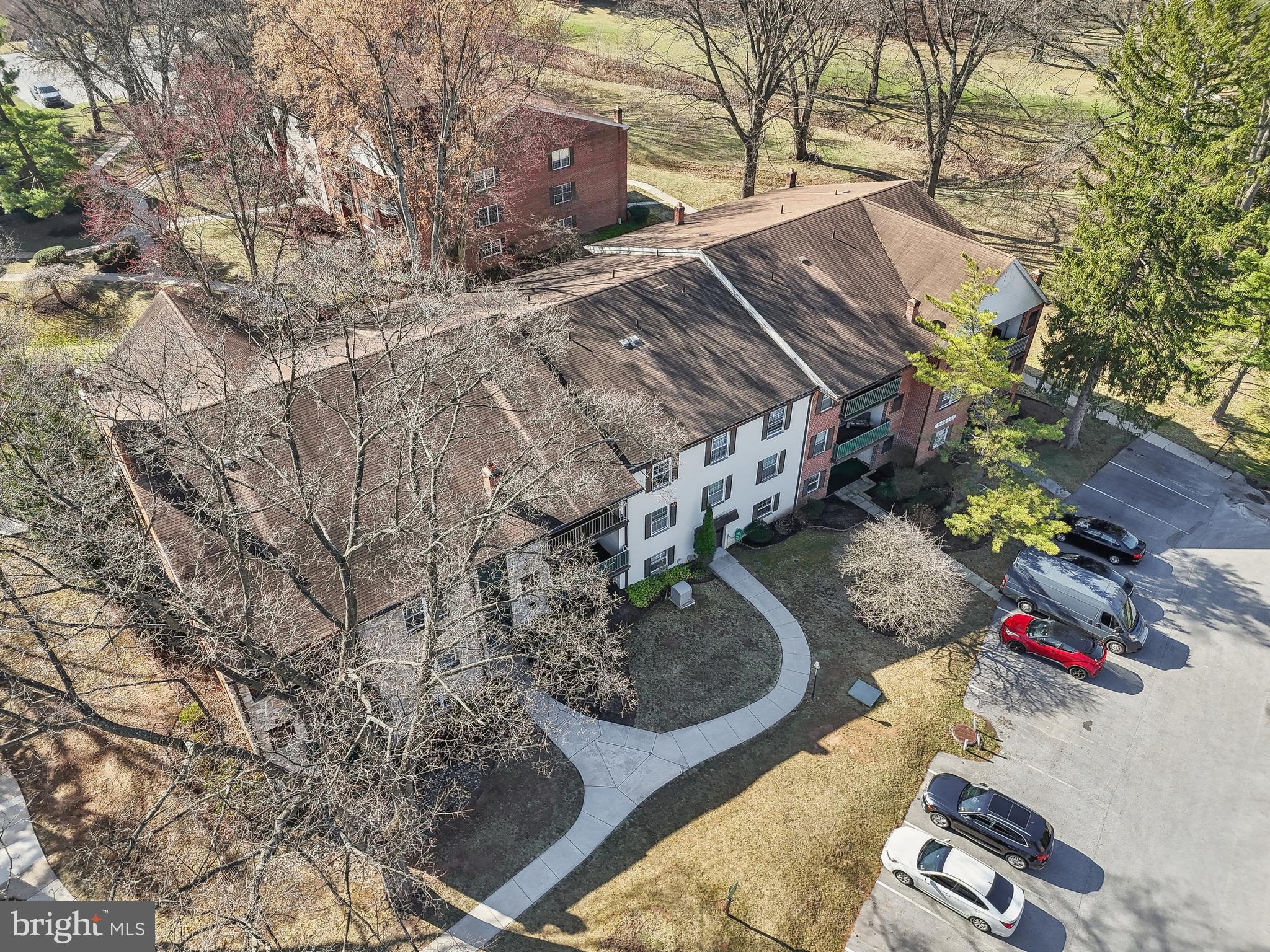 GLENHARDIE CONDOS - Residential