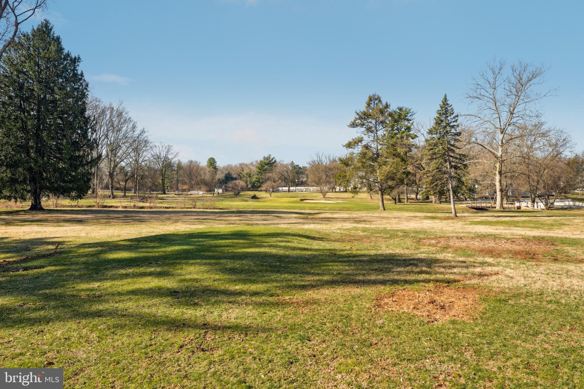 GLENHARDIE CONDOS - Residential