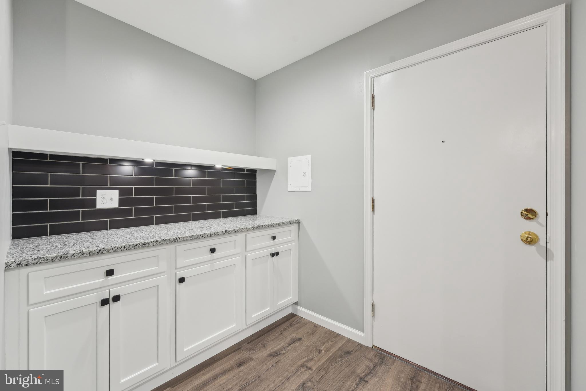 GLENHARDIE CONDOS - Residential