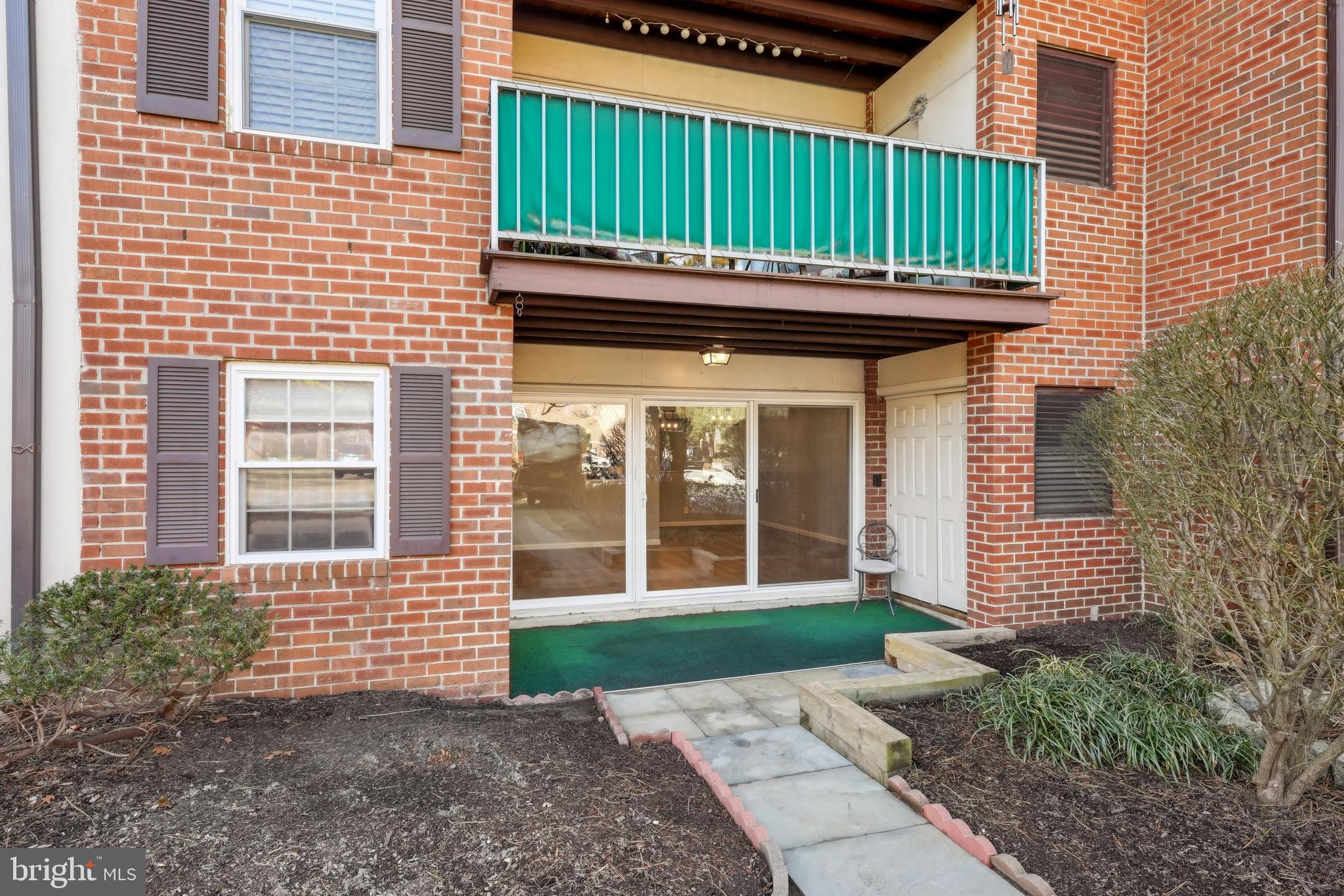 GLENHARDIE CONDOS - Residential