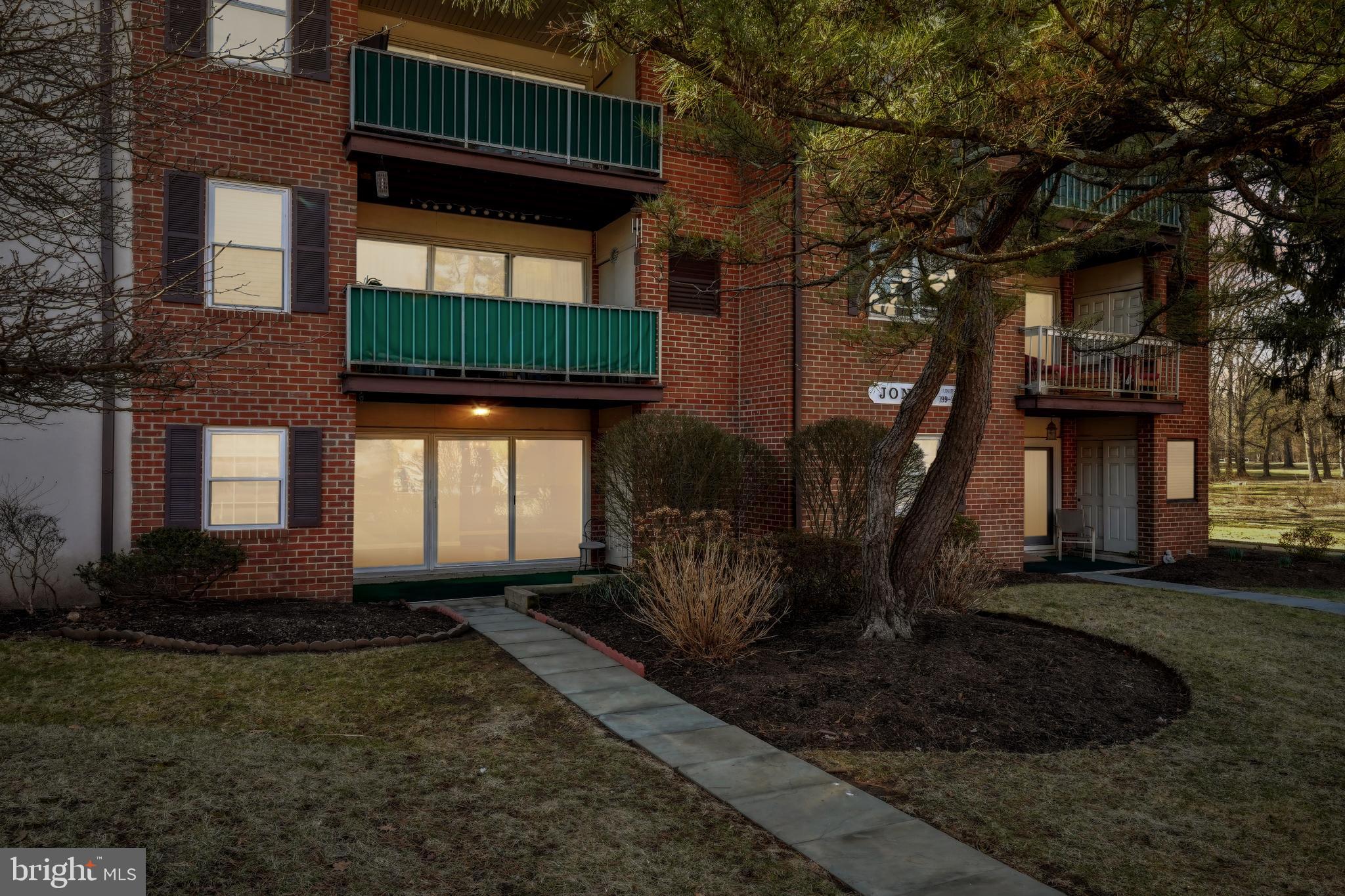 GLENHARDIE CONDOS - Residential