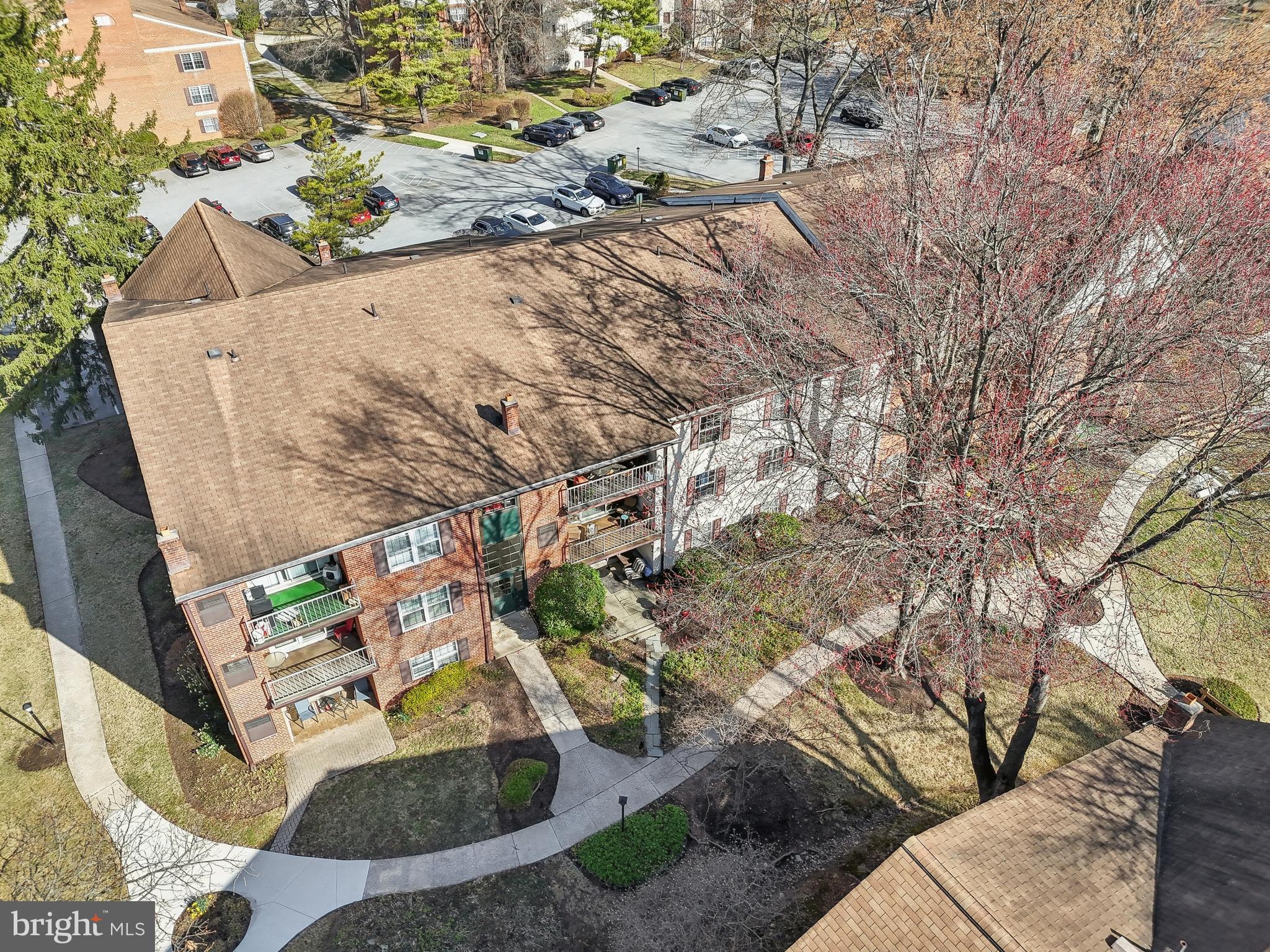 GLENHARDIE CONDOS - Residential