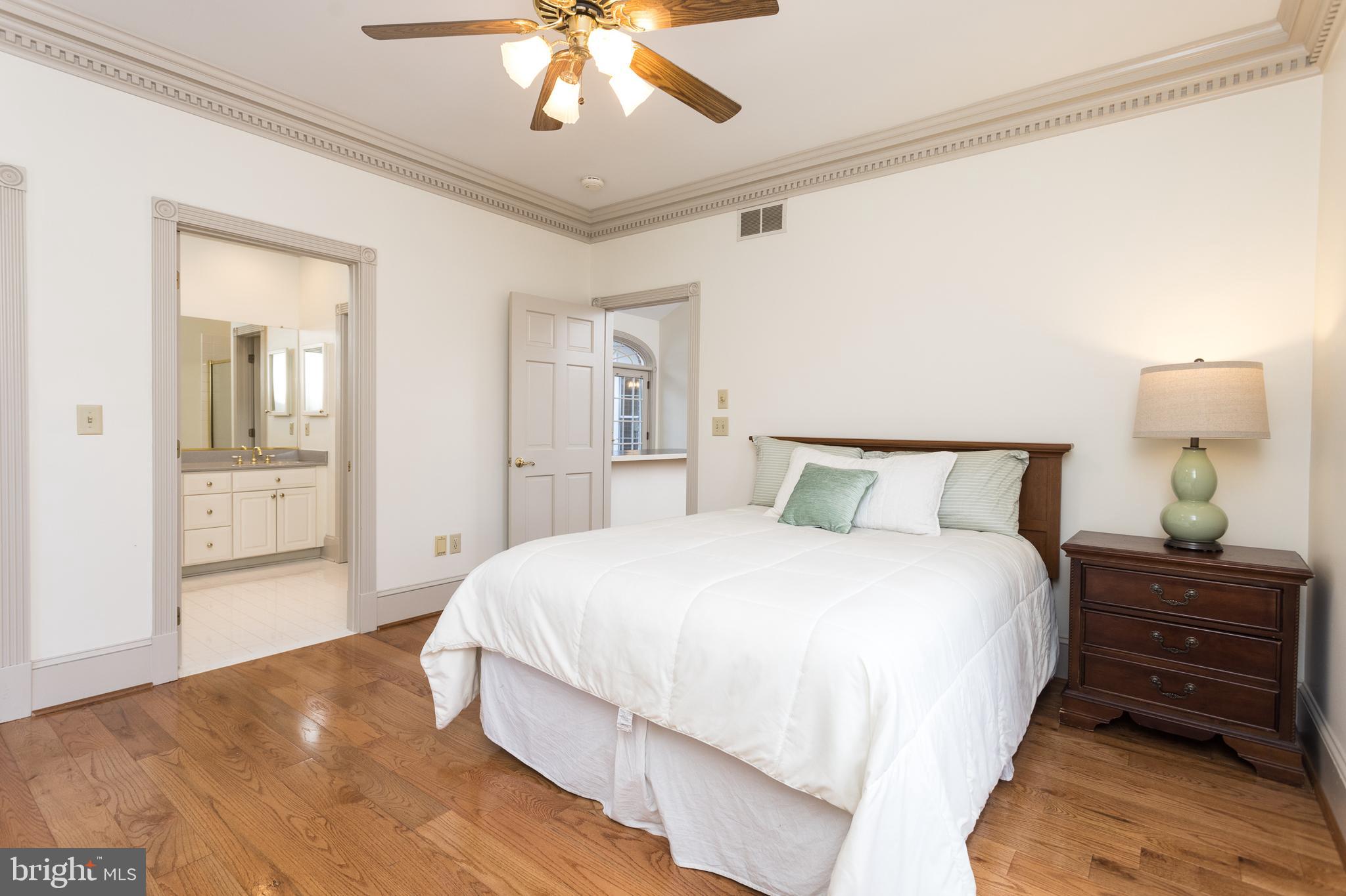 OAK FARMS - Residential