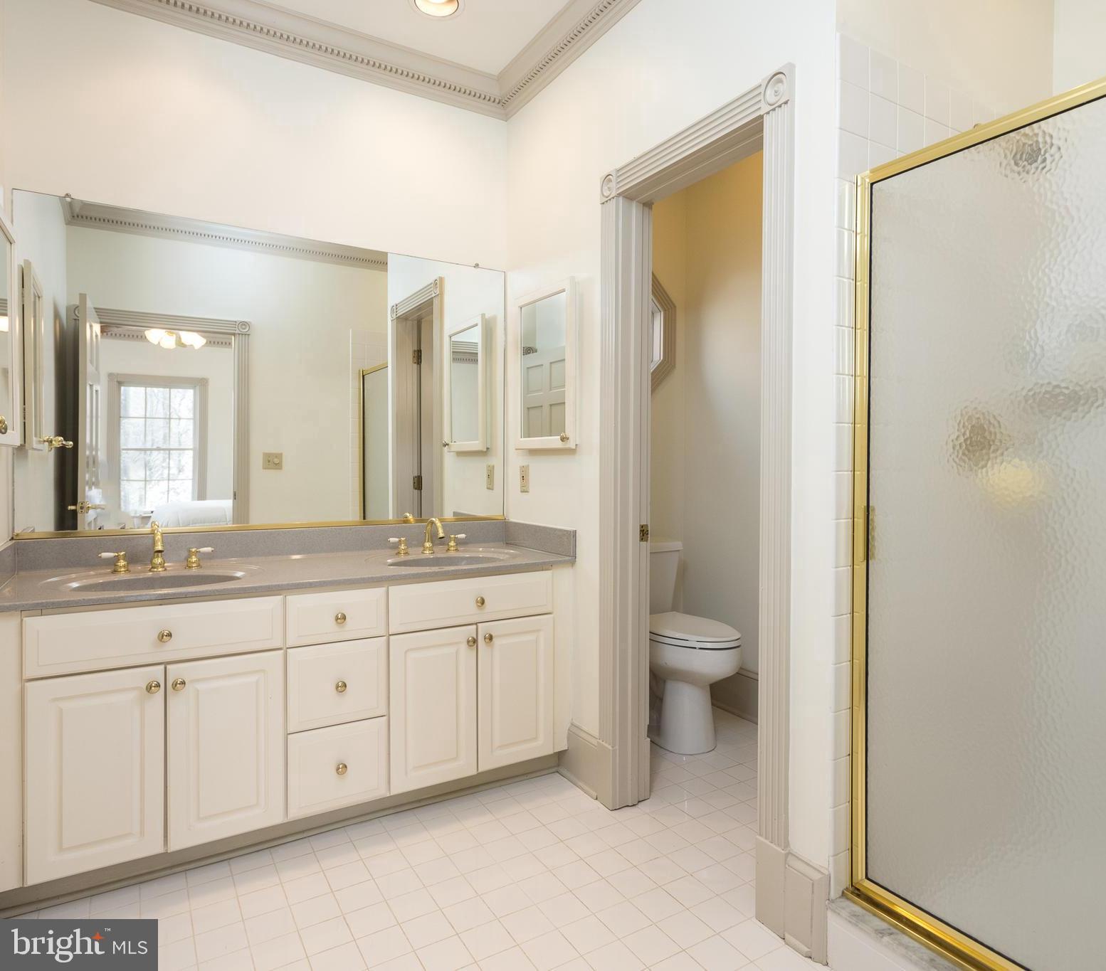 OAK FARMS - Residential