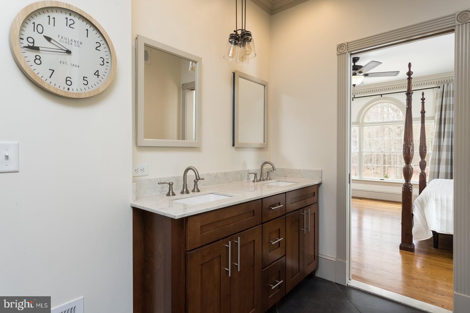 OAK FARMS - Residential