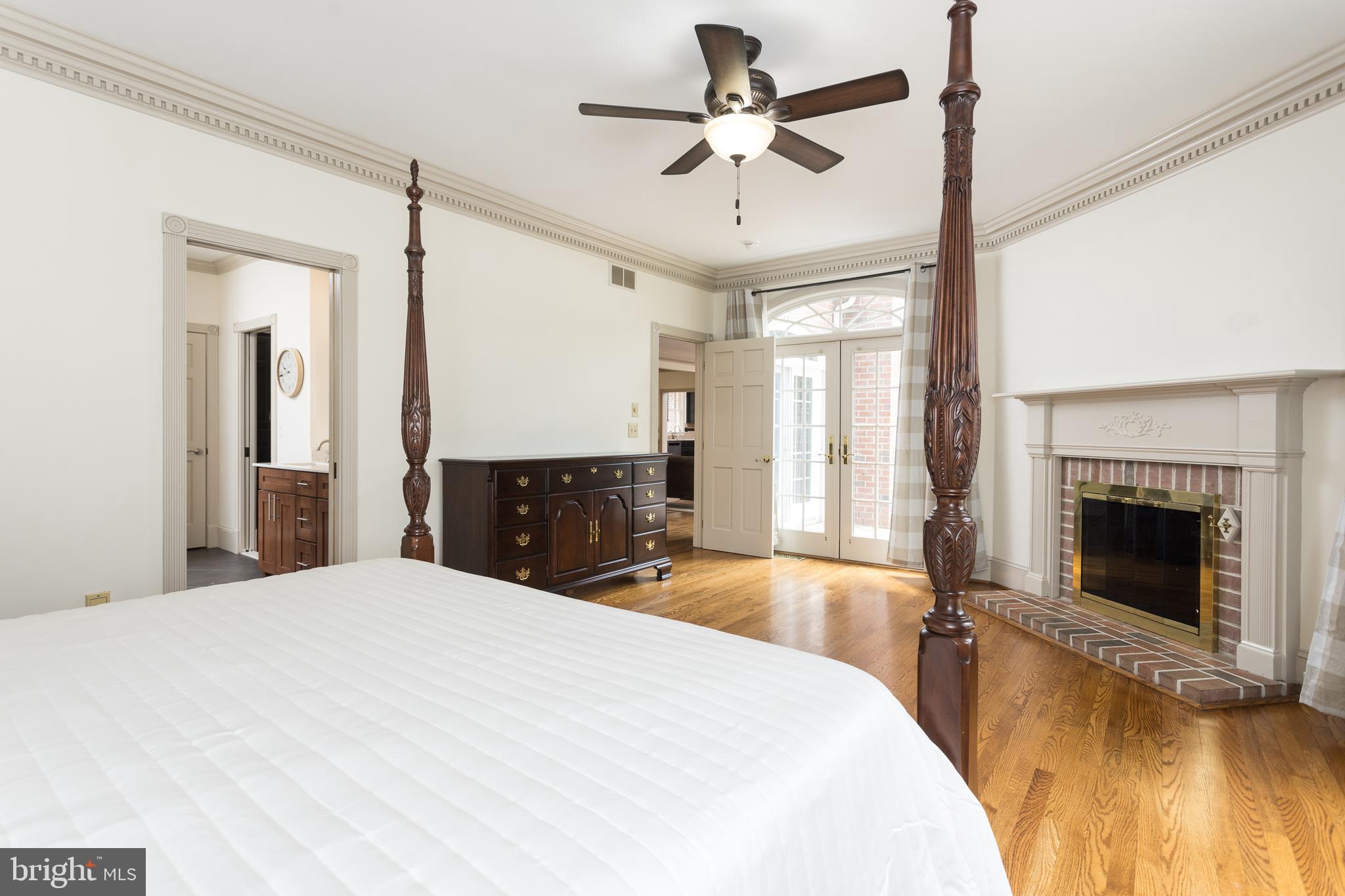 OAK FARMS - Residential