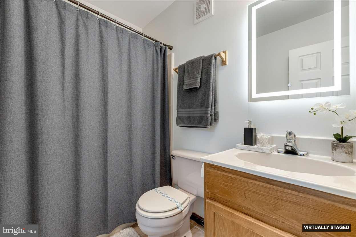 POCONO COUNTRY PLACE - Residential