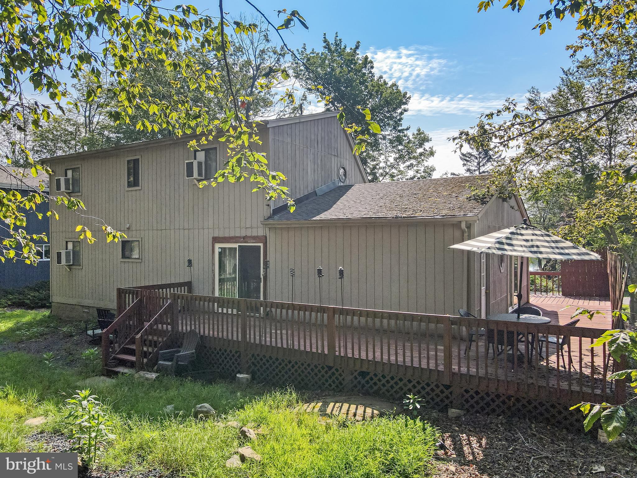 POCONO COUNTRY PLACE - Residential