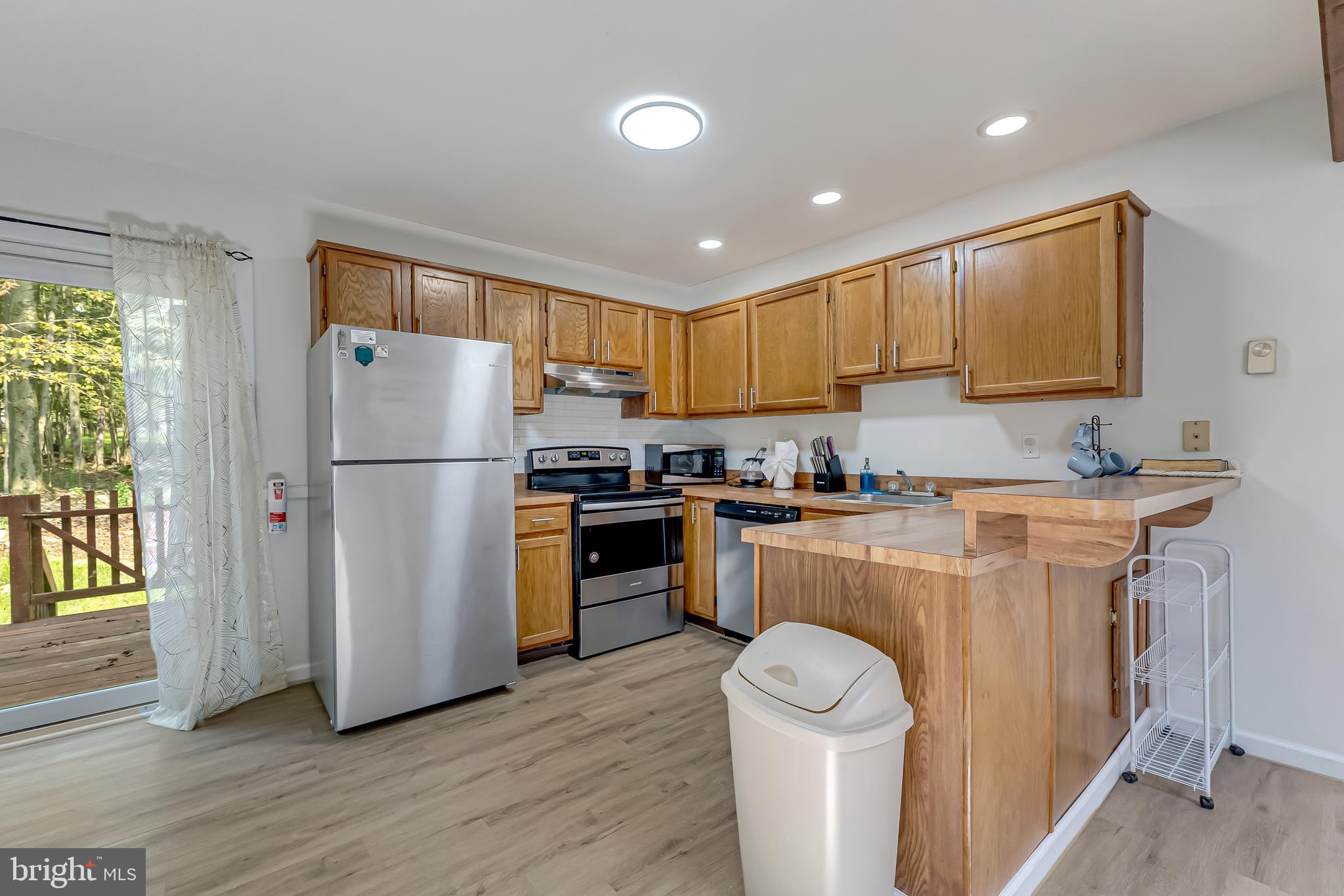 POCONO COUNTRY PLACE - Residential