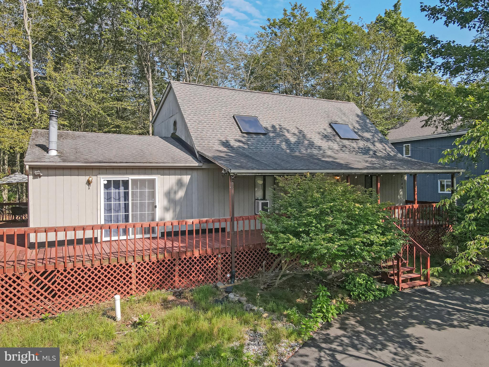 POCONO COUNTRY PLACE - Residential