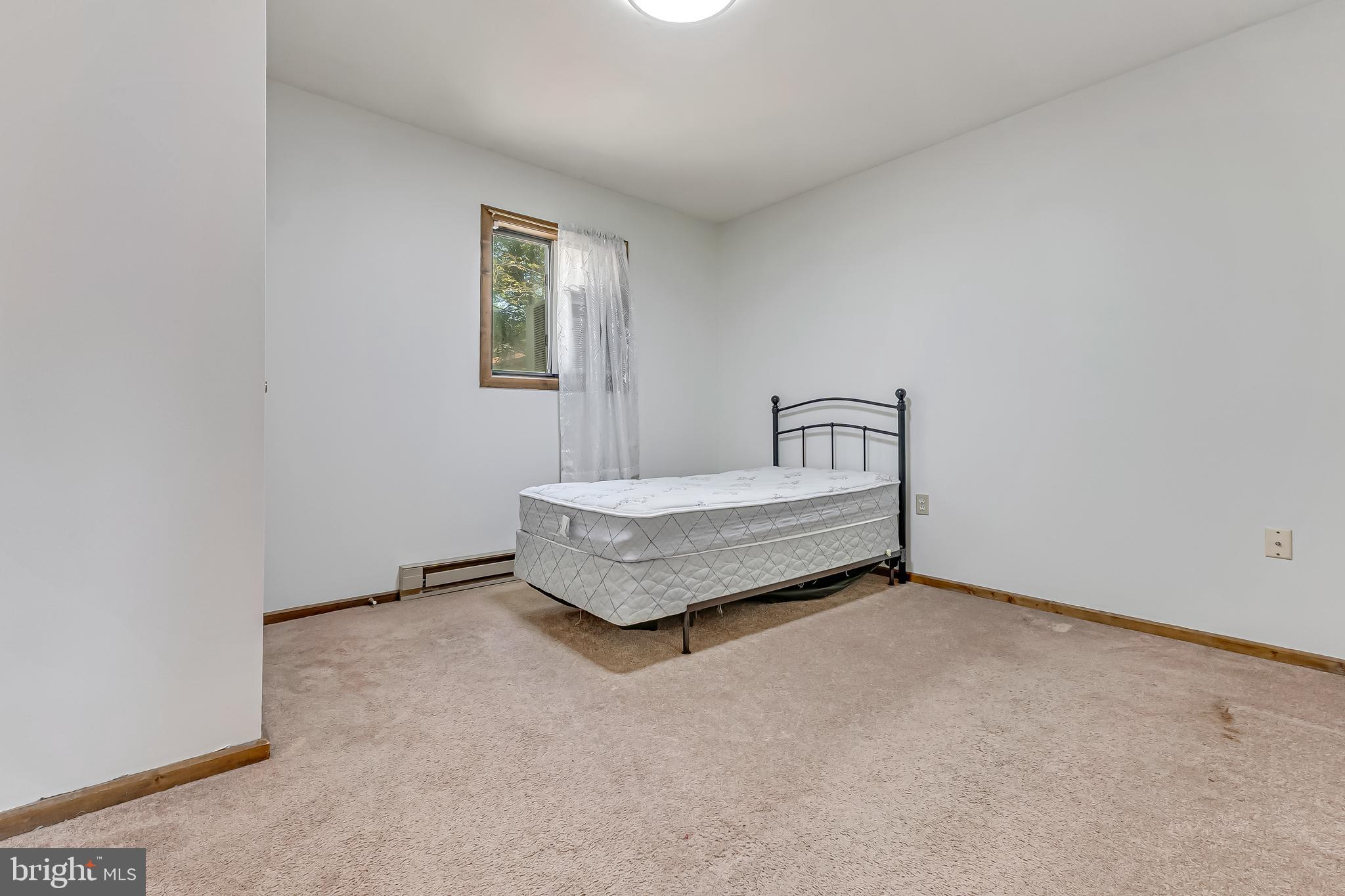 POCONO COUNTRY PLACE - Residential