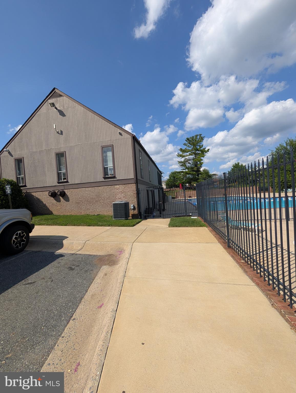 MILLS CHOICE CODM - Residential Lease