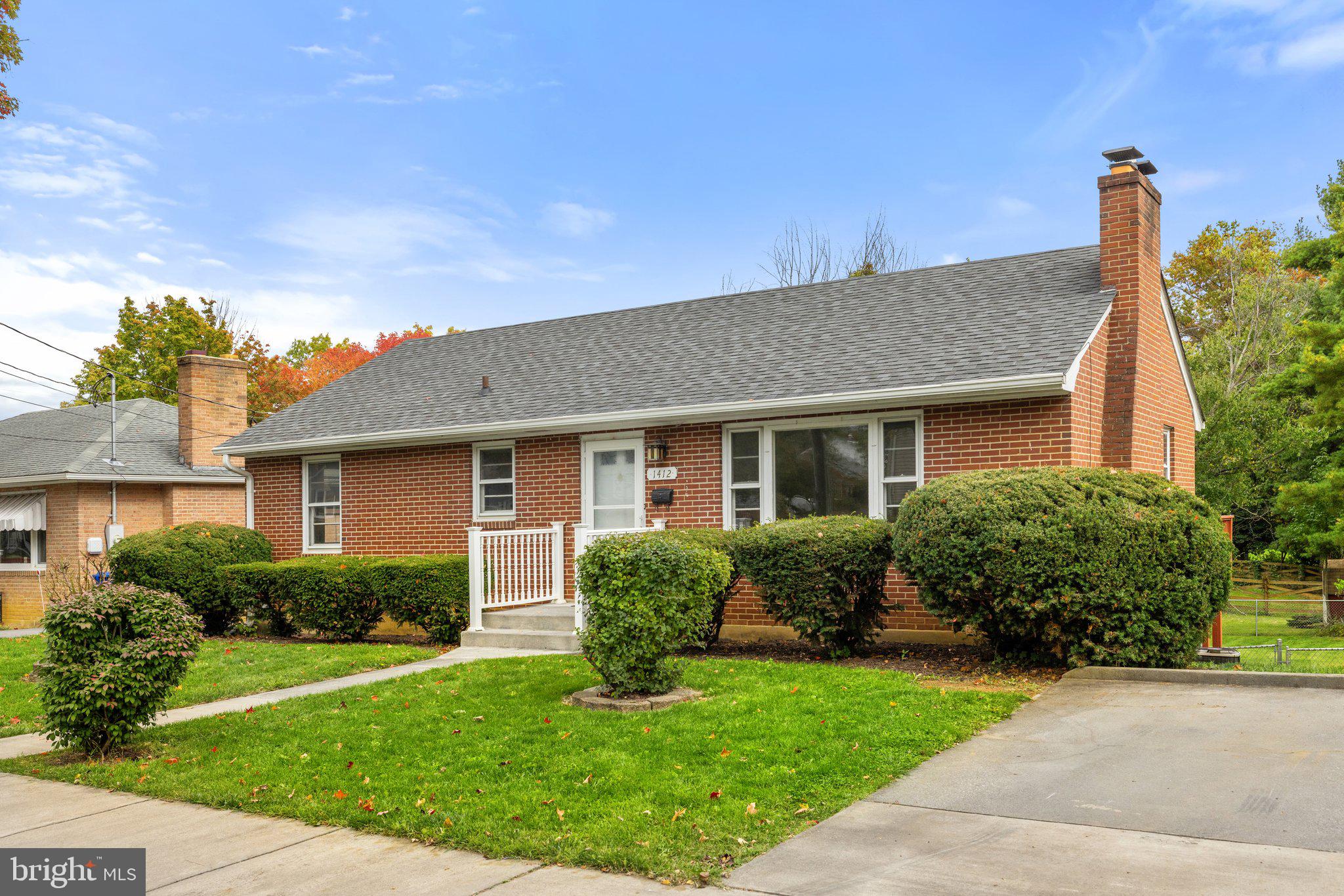 OVERLOOK PARK - Residential