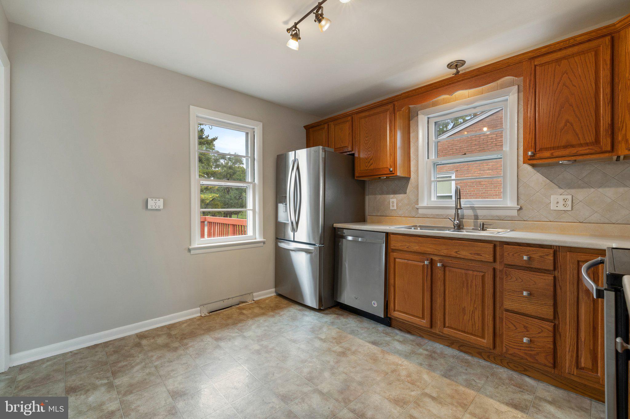 OVERLOOK PARK - Residential