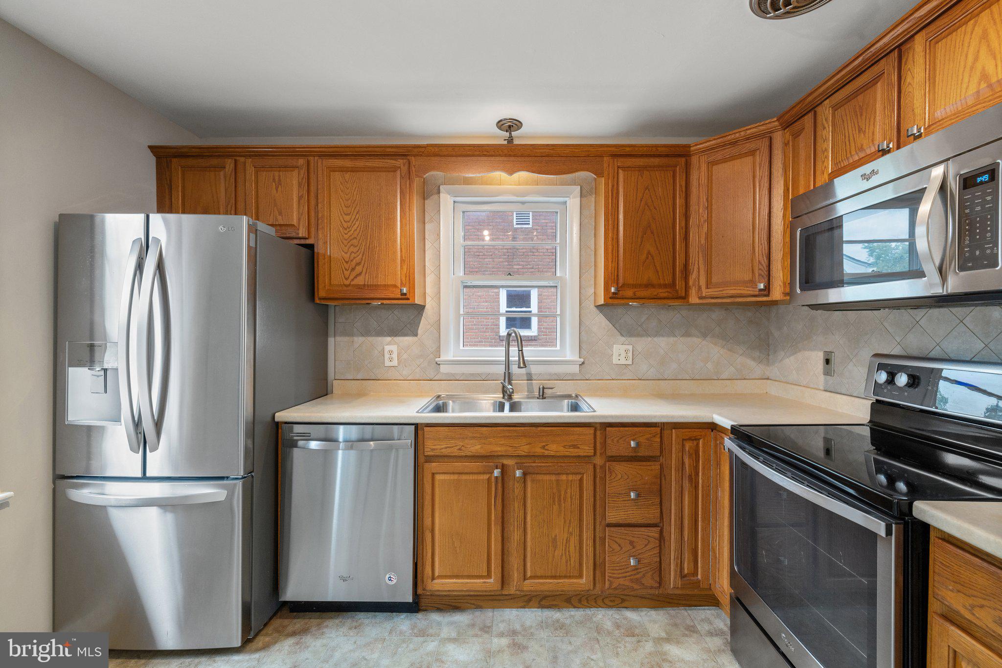 OVERLOOK PARK - Residential