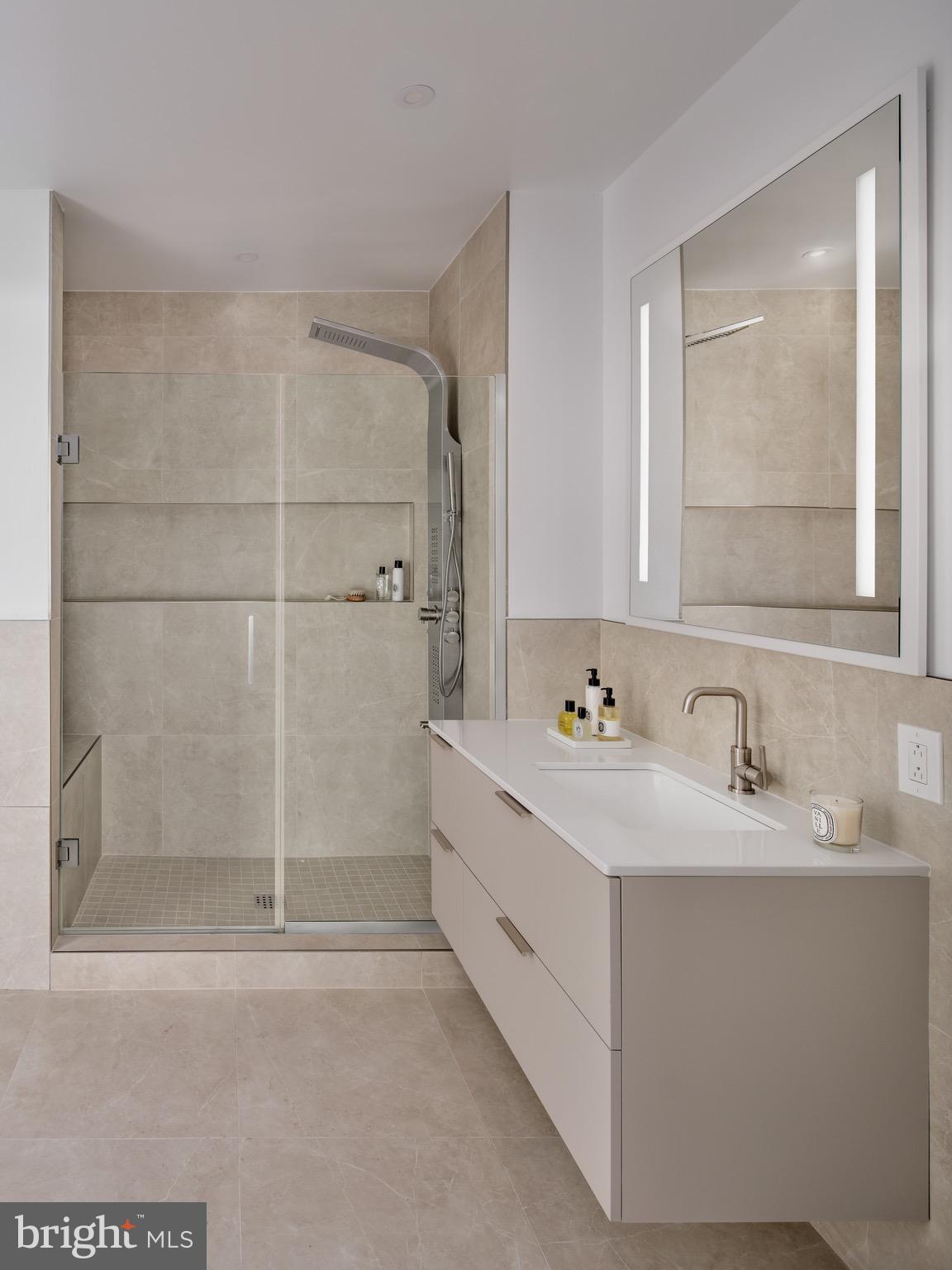 NORTHERN LIBERTIES - Residential Lease