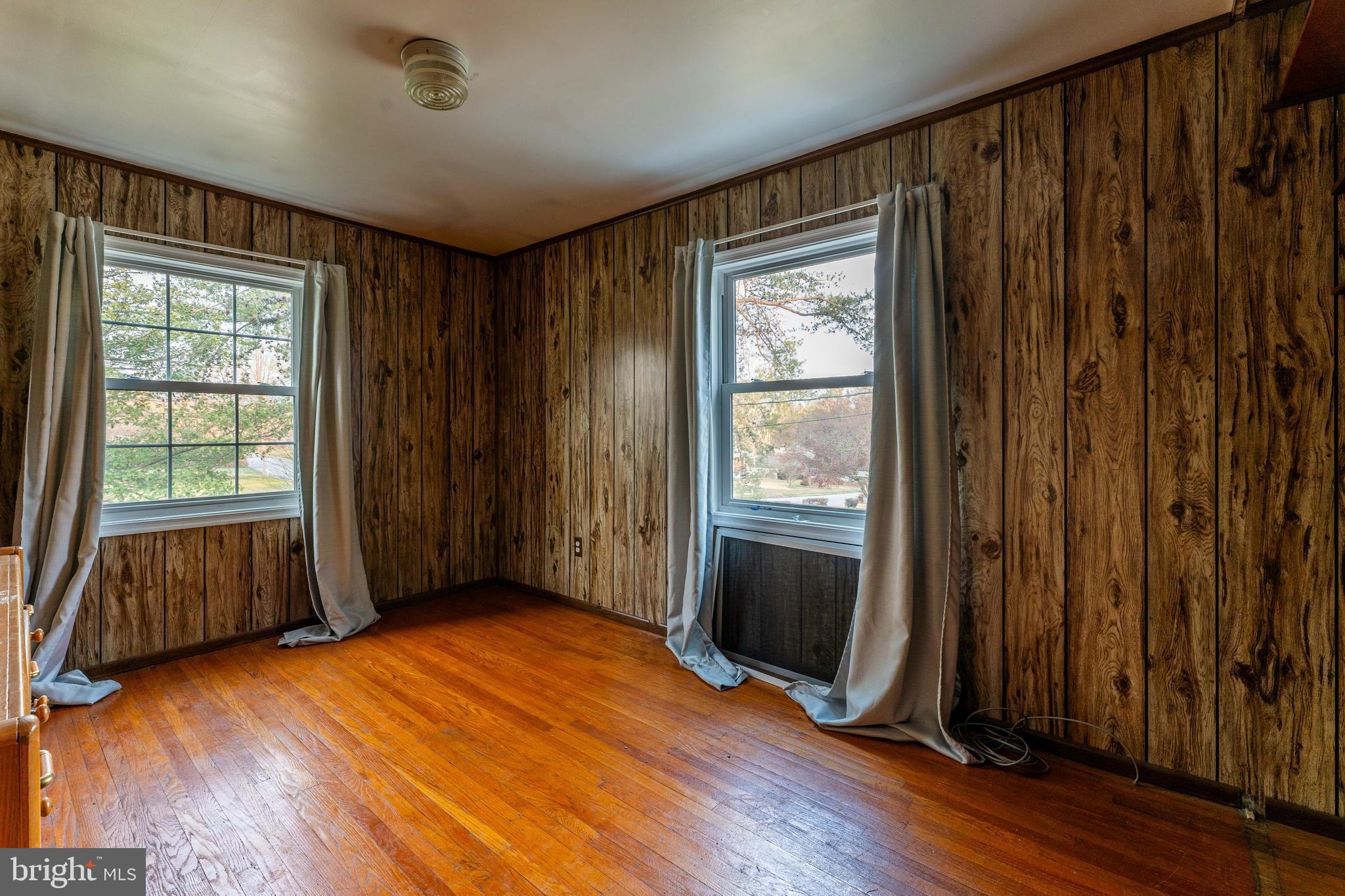 COATESVILLE - Residential