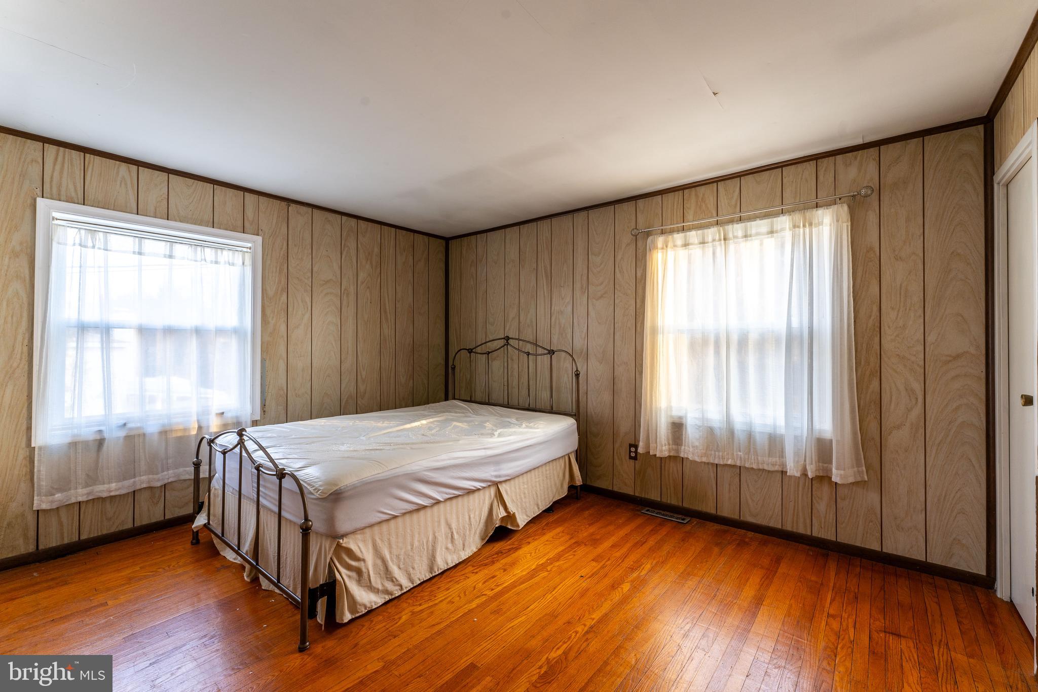 COATESVILLE - Residential