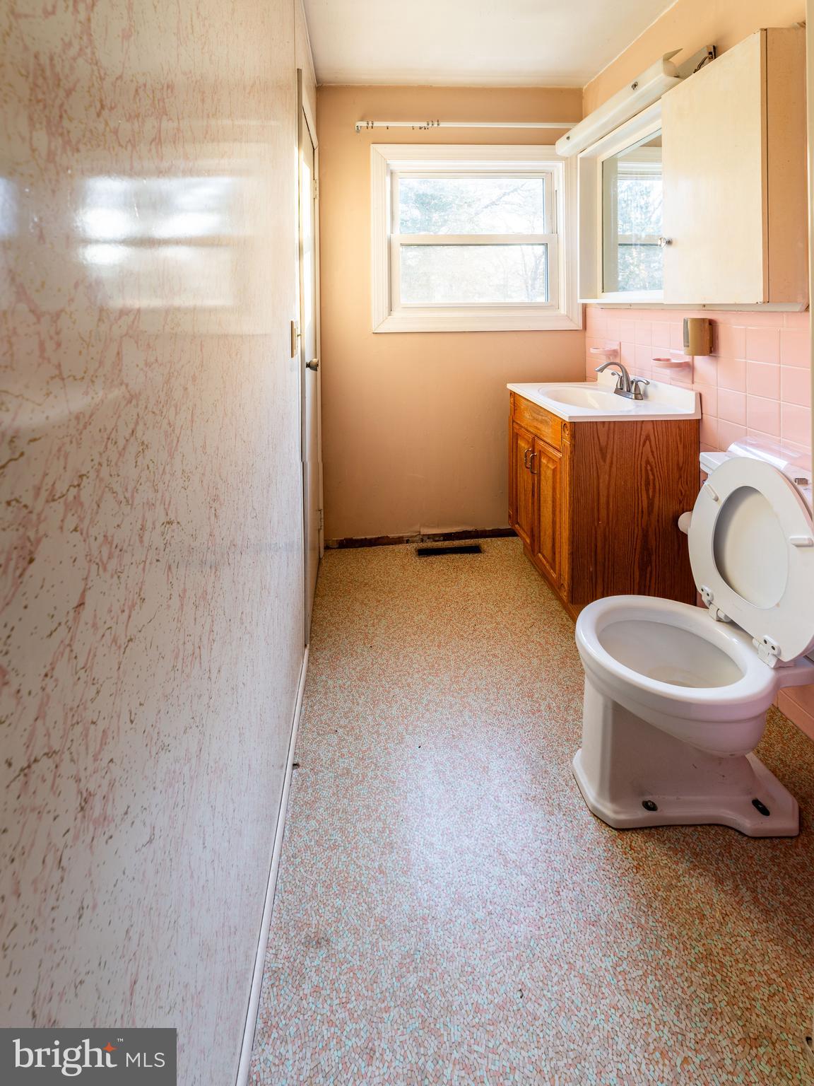 COATESVILLE - Residential