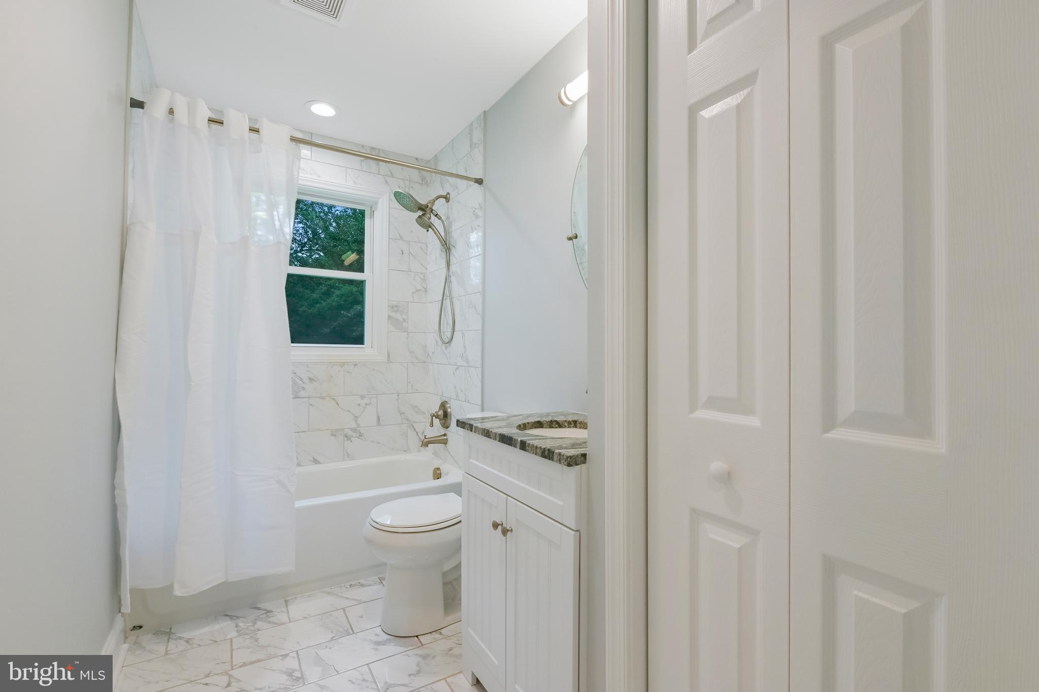 CAPE ST CLAIRE - Residential