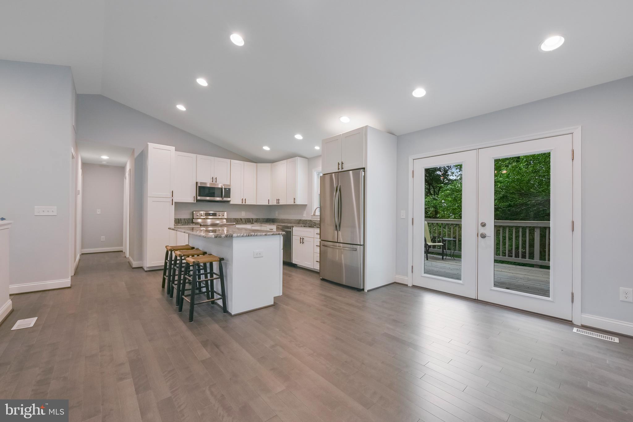 CAPE ST CLAIRE - Residential