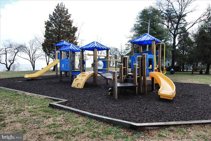 CAPE ST CLAIRE - Residential