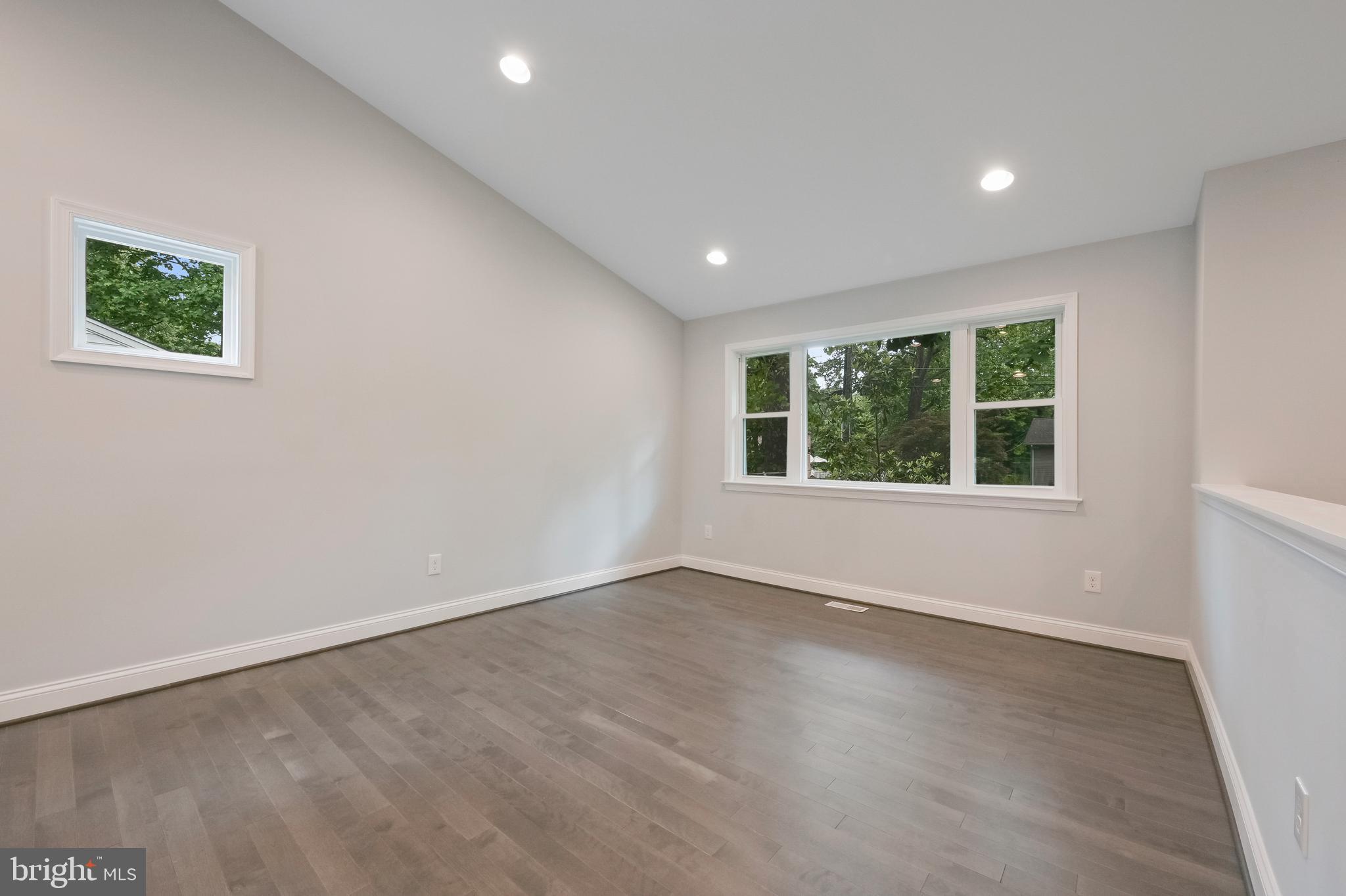 CAPE ST CLAIRE - Residential